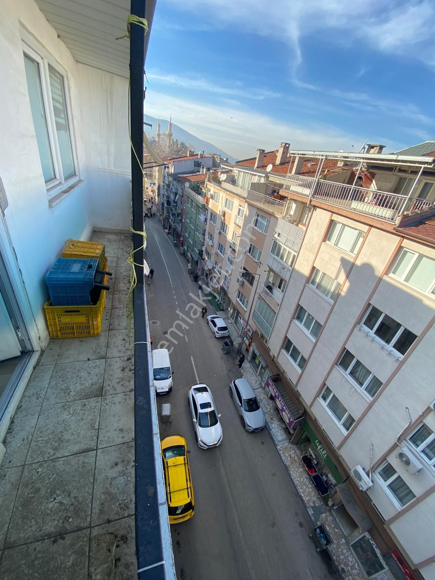 Emirsultanda Asansörlü Çift Cephe 2 Balkon 2 Banyo 2+1 Kiralık Daire - Görsel 15