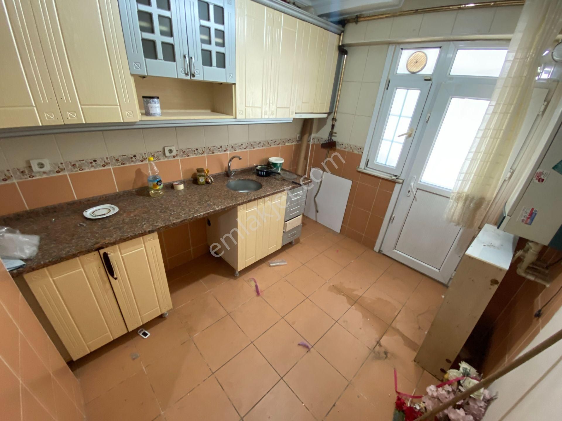 Pegaas'tan Üniversite Mah. Metrobüse 2 Dk 2+1 Bahçe Katı Daire** - Görsel 13