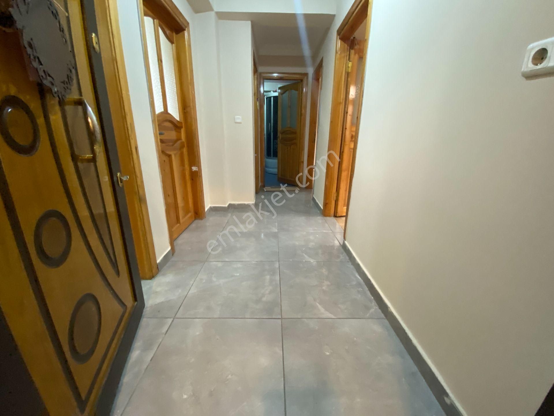 Pegaas'tan Üniversite Mah. Metrobüse 2 Dk 2+1 Bahçe Katı Daire** - Görsel 9