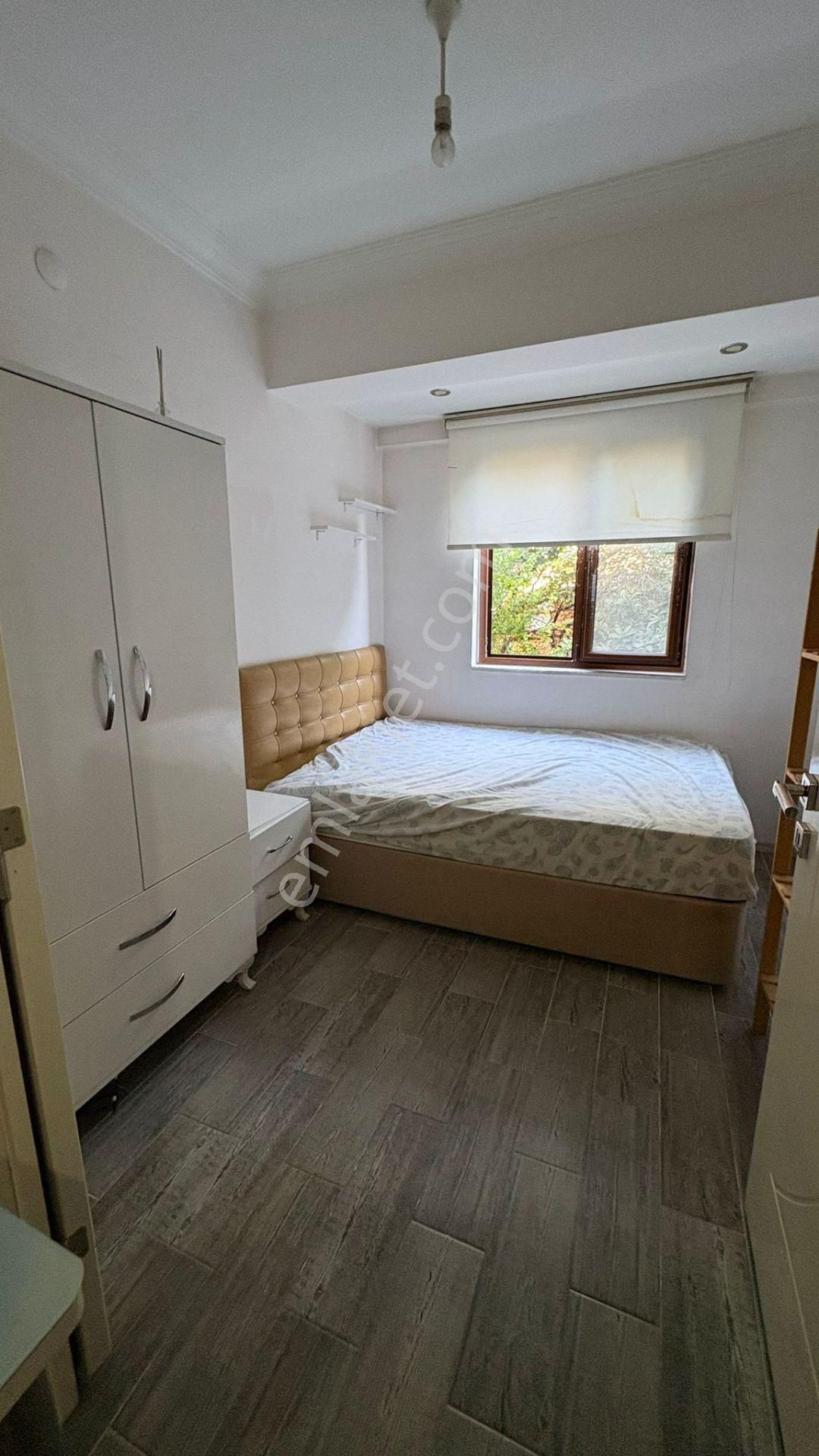 Pelitlibağ Pazarına Yakın 50m 1+1 Balkonlu Arakat Full Eşyalı Satılık Apart Daire - Görsel 3