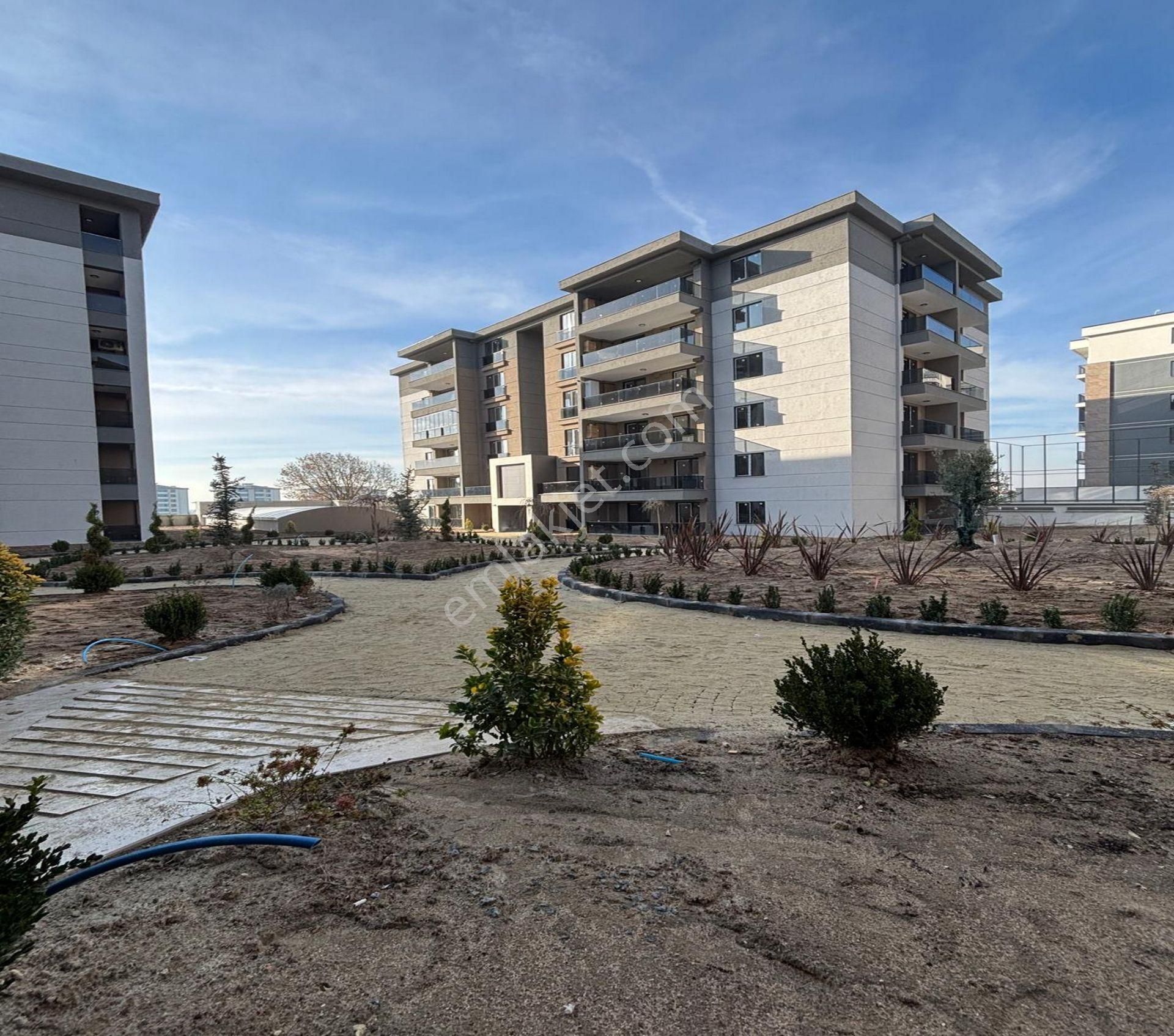 Serdaroğlundan Tepe Kapalı Havuz Site İçi 2+1 Lüx Satılık Daire - Görsel 33