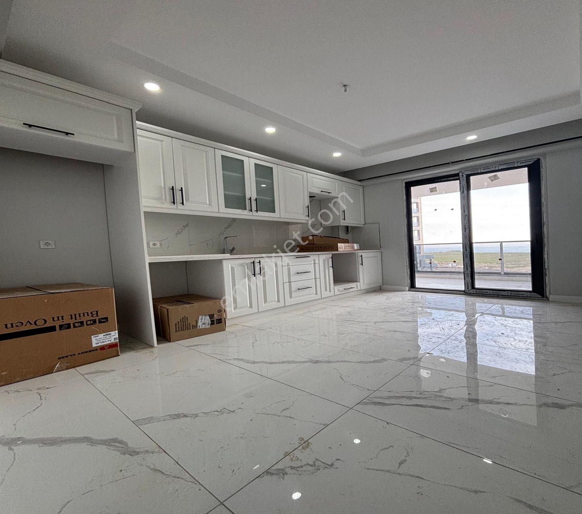 Serdaroğlundan Tepe Kapalı Havuz Site İçi 2+1 Lüx Satılık Daire - Görsel 4