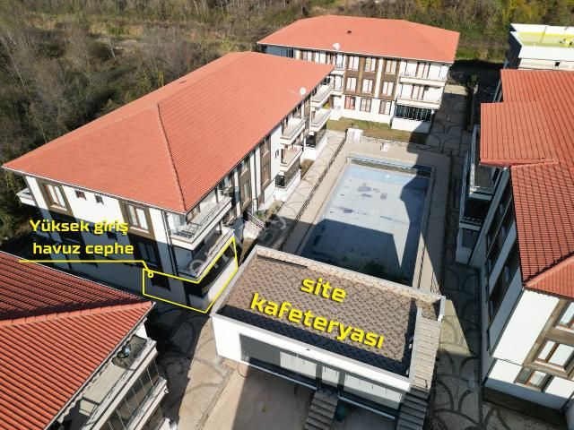 Karasuda *fırsat* Havuzlu Lüks Sitede Havuz Cephe Kombi+petekli Satılık 1+1 Daire - Görsel 4