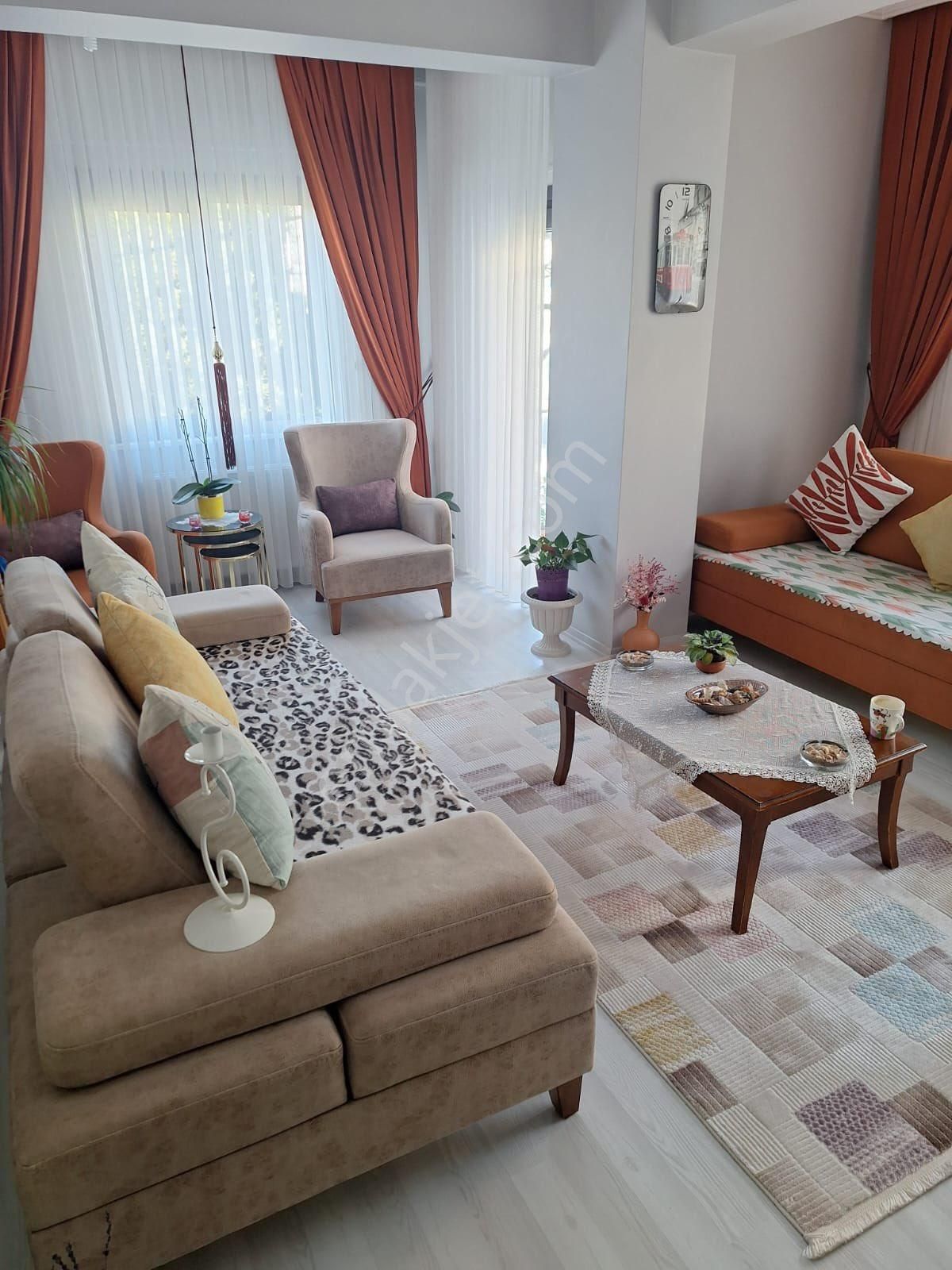 Tuzla Yayla’da Merkez Konumunda Çift Cepheli Satılık Daire - Görsel 13