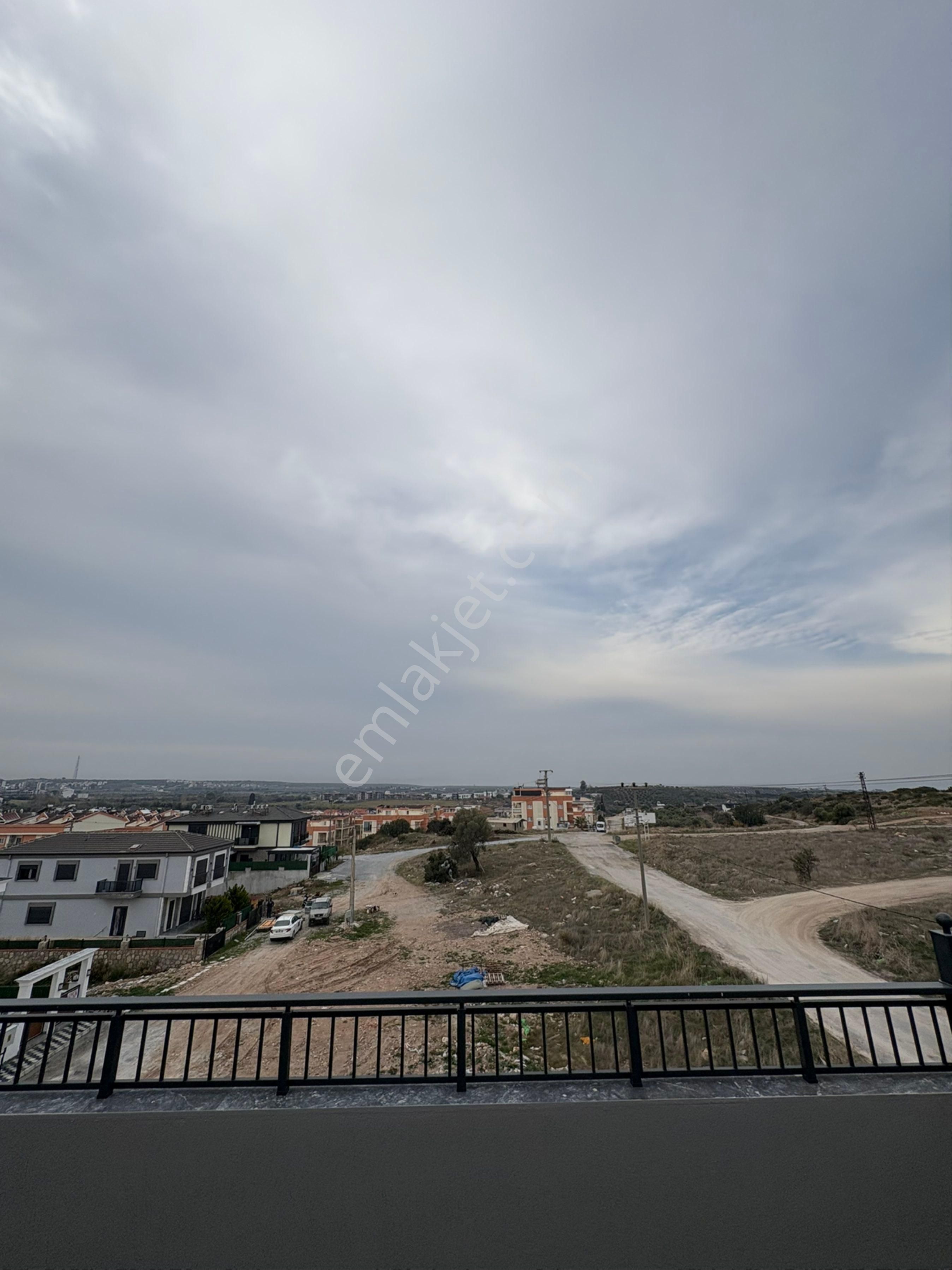 4+1 Ayrı Mutfak Savuna Hamam Müstakil Havuz Lüksün Buluştuğu Bir Villa - Görsel 27