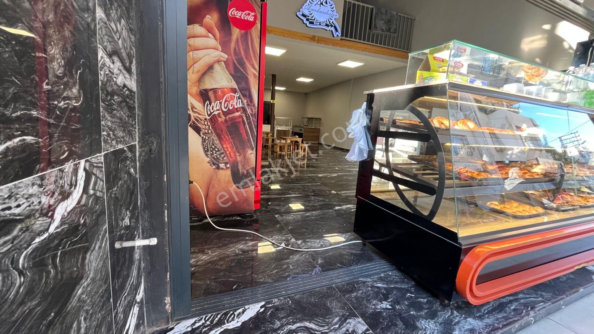 Konak’ta Ticaretin Merkezi: 2 Katlı, Dev Metrekareli, Her İş Koluna Uygun Satılık Mülk! - Görsel 3