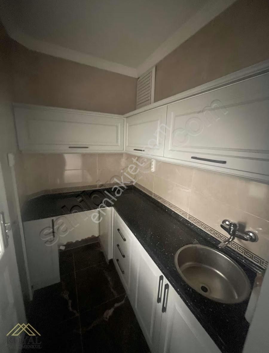Meydanda Kiralık Ofis - Görsel 12