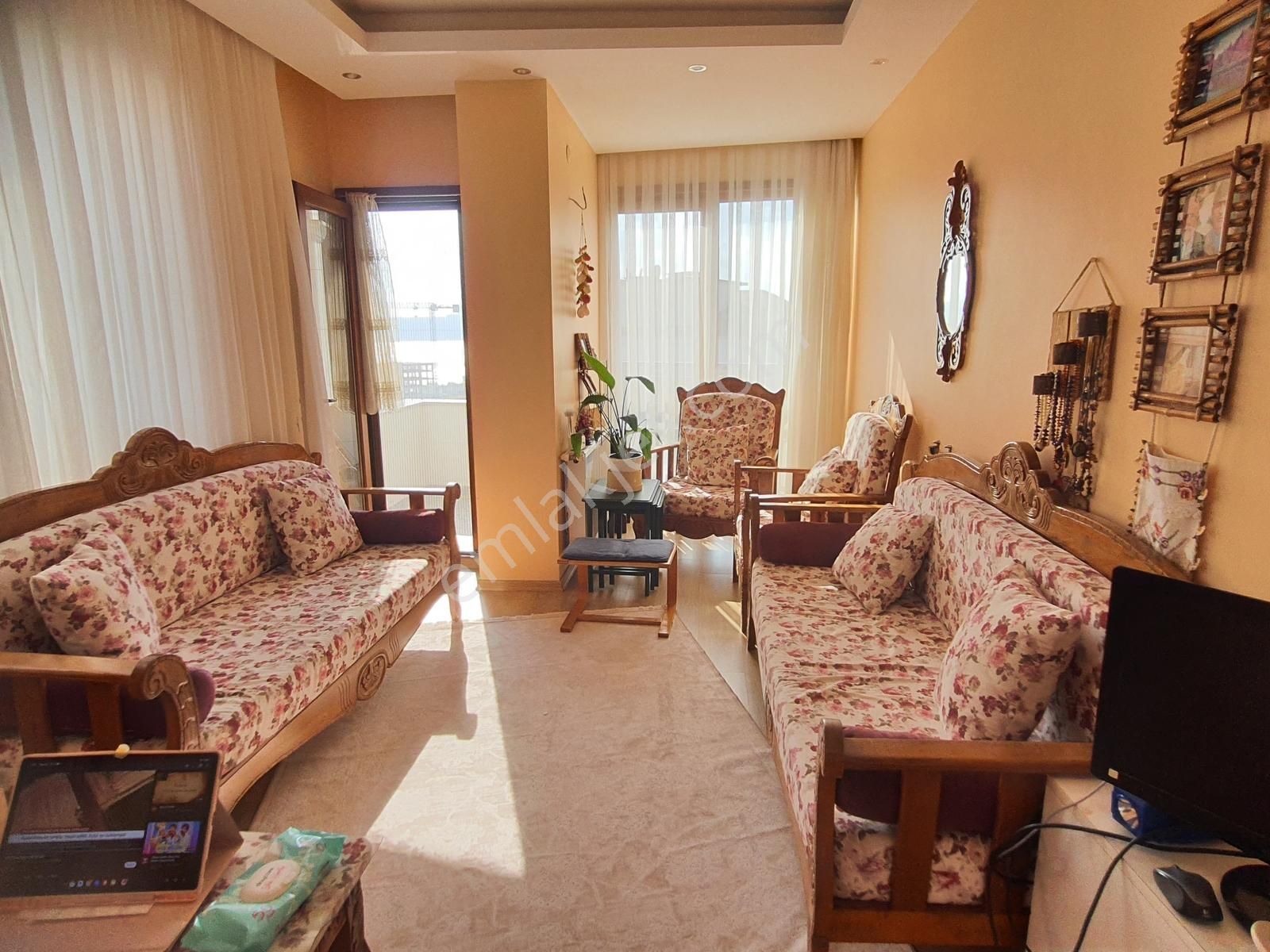 Cumhuriyet Mah.1+1 65 M2 Yatıtımlık Manzaralı Arakat Daire... - Görsel 5