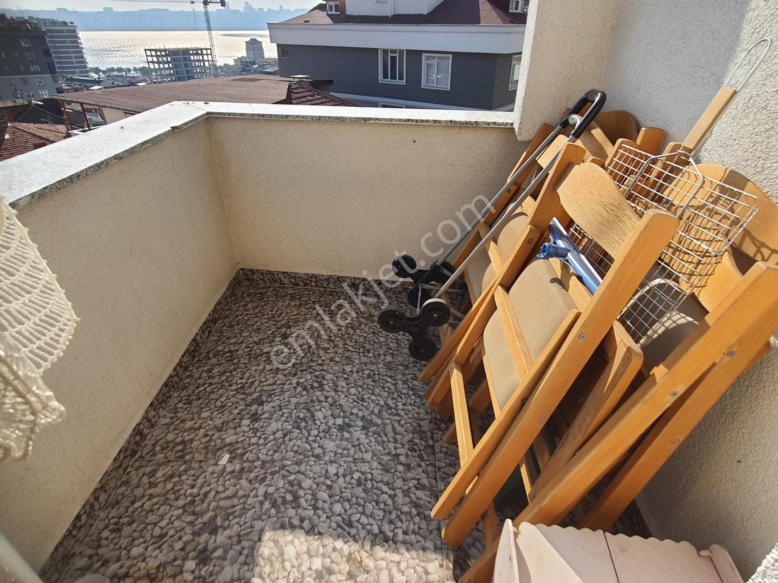 Cumhuriyet Mah.1+1 65 M2 Yatıtımlık Manzaralı Arakat Daire... - Görsel 10