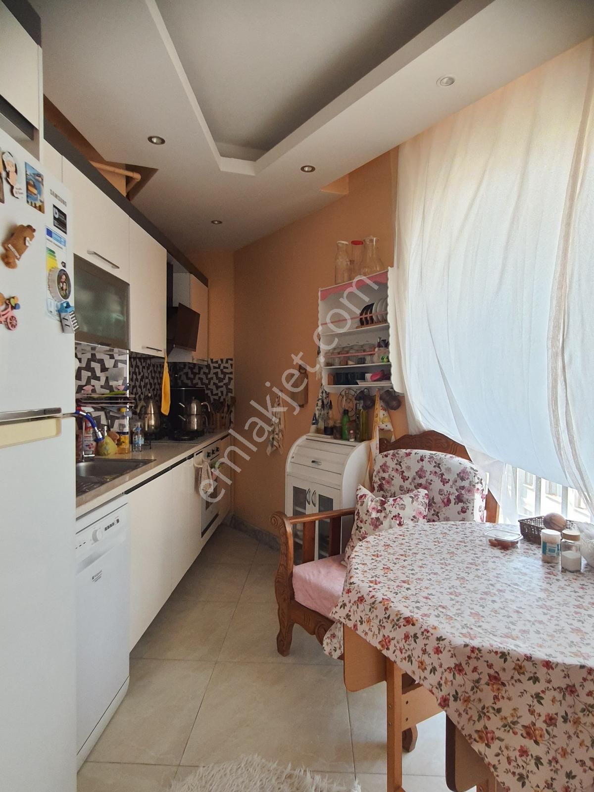 Cumhuriyet Mah.1+1 65 M2 Yatıtımlık Manzaralı Arakat Daire... - Görsel 30