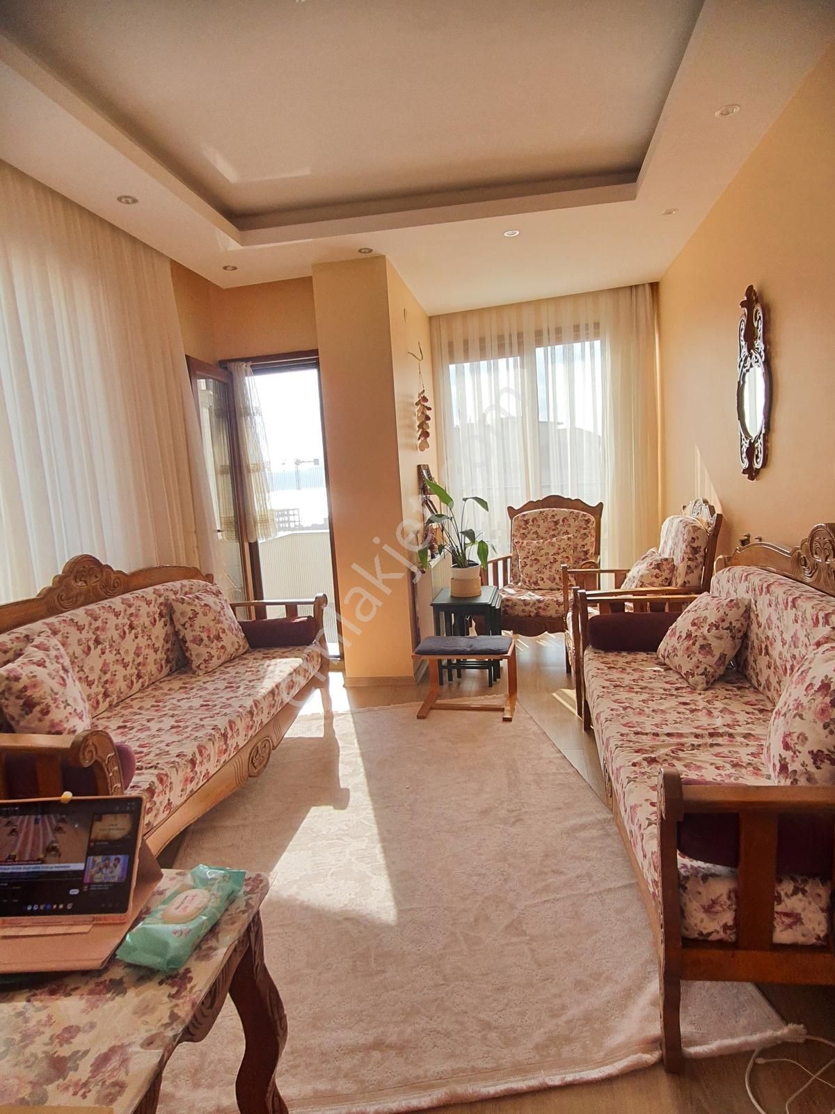 Cumhuriyet Mah.1+1 65 M2 Yatıtımlık Manzaralı Arakat Daire... - Görsel 16