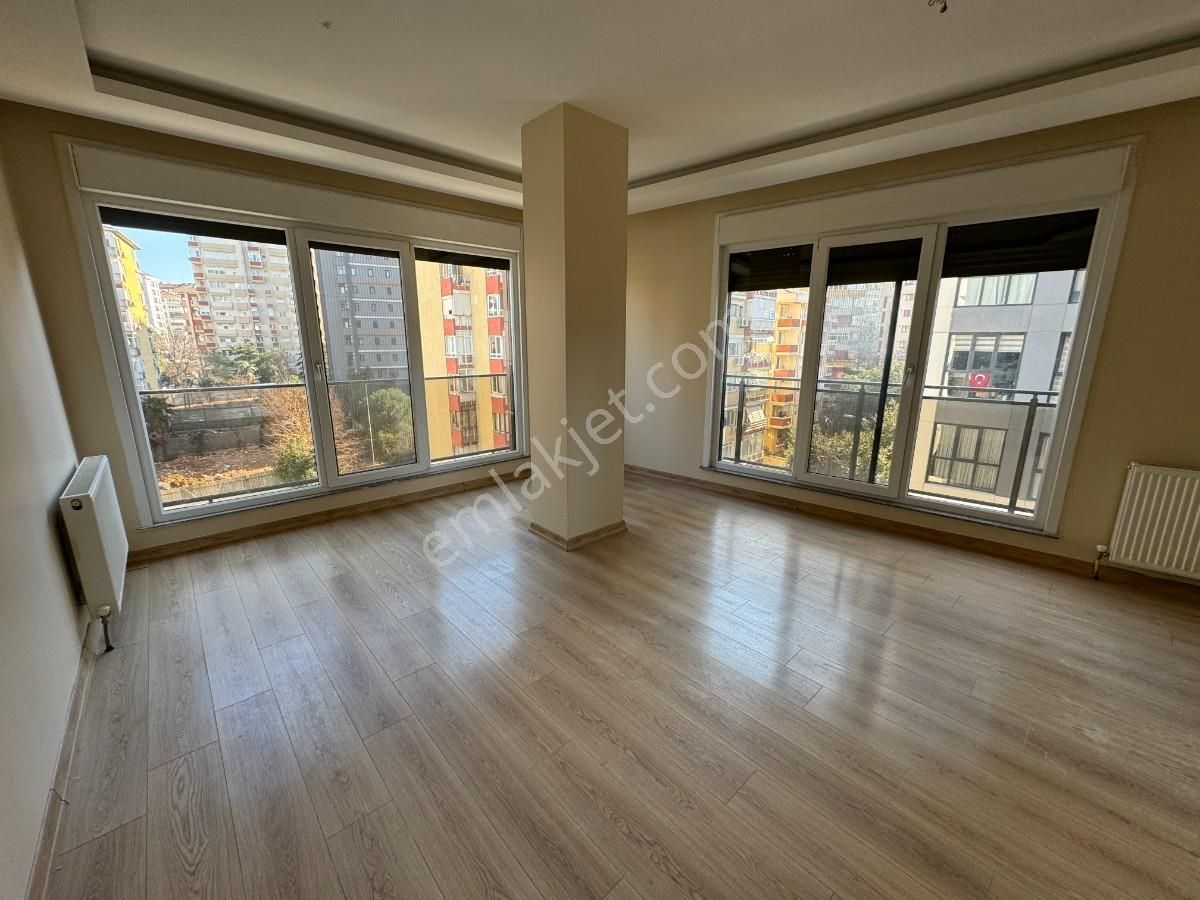 Turyap Göztepe Den Feneryolun Da 82 M2 Net 2+1 Satılık Daire - Görsel 9