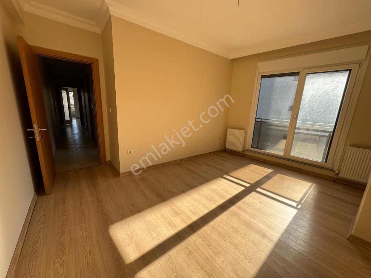 Turyap Göztepe Den Feneryolun Da 82 M2 Net 2+1 Satılık Daire - Görsel 3