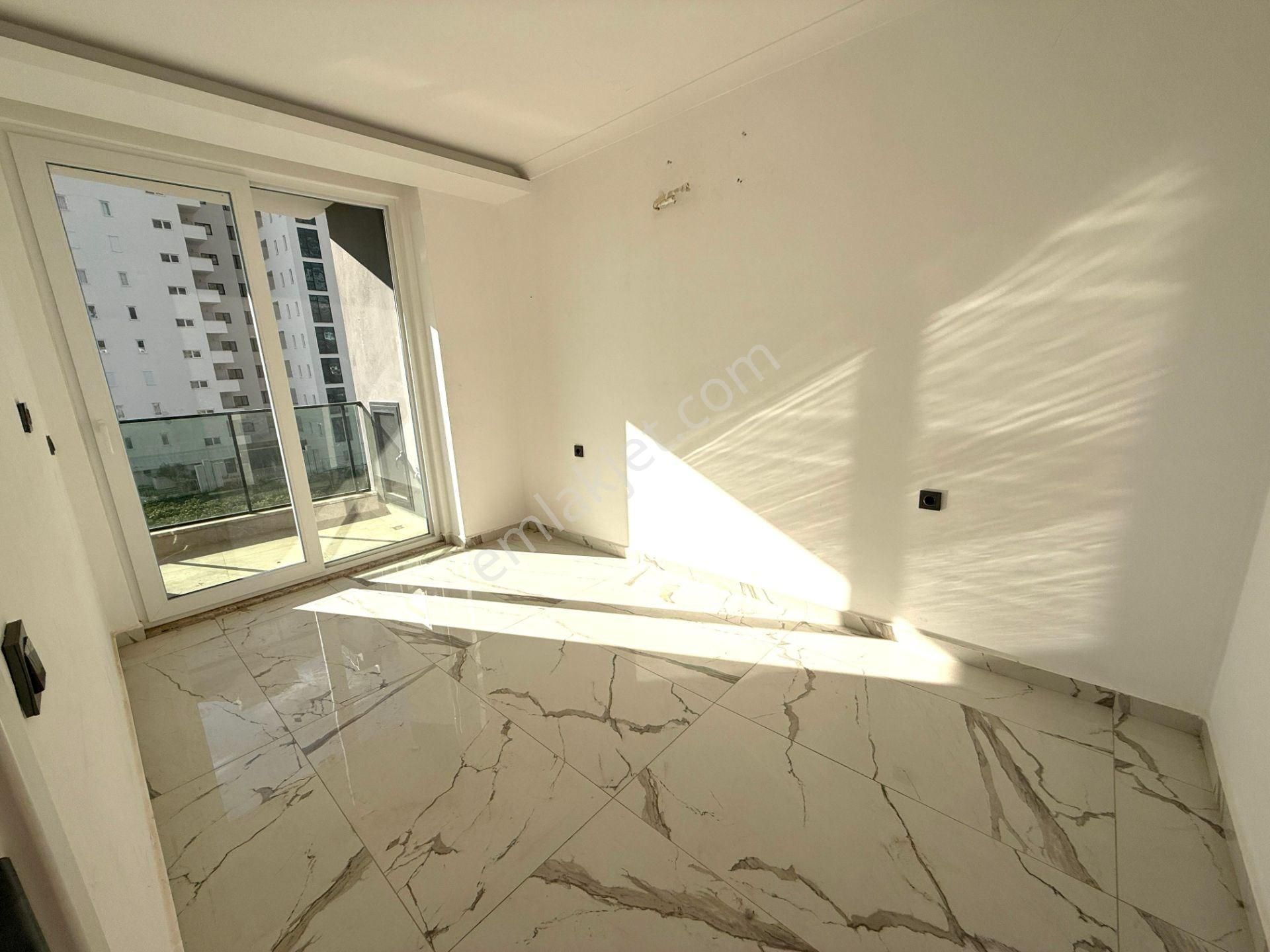 Mahmutlar’da Ayrıcalıklı Sitede Köşe 1+1 Yaşam Fırsatı - Görsel 10