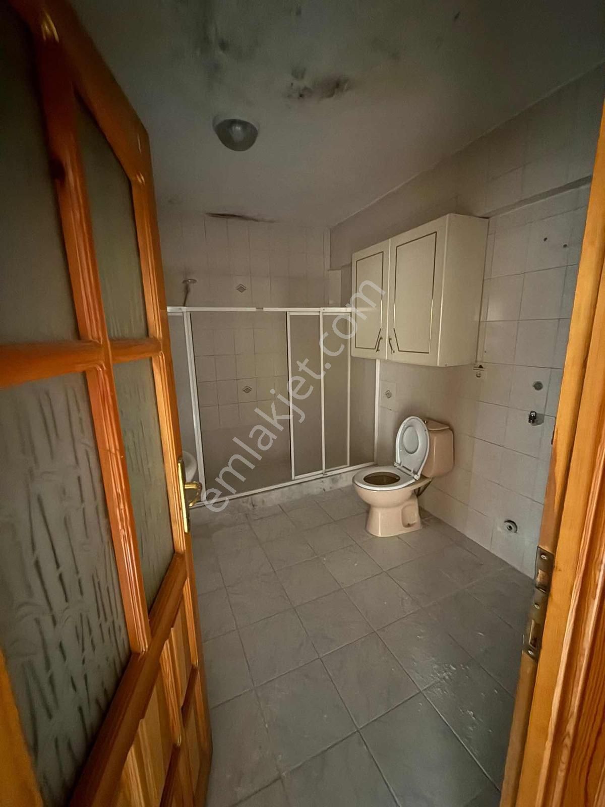 Ayvalık 150 Evler Mahallesinde Kiralık Doğalgazlı Daire - Görsel 15