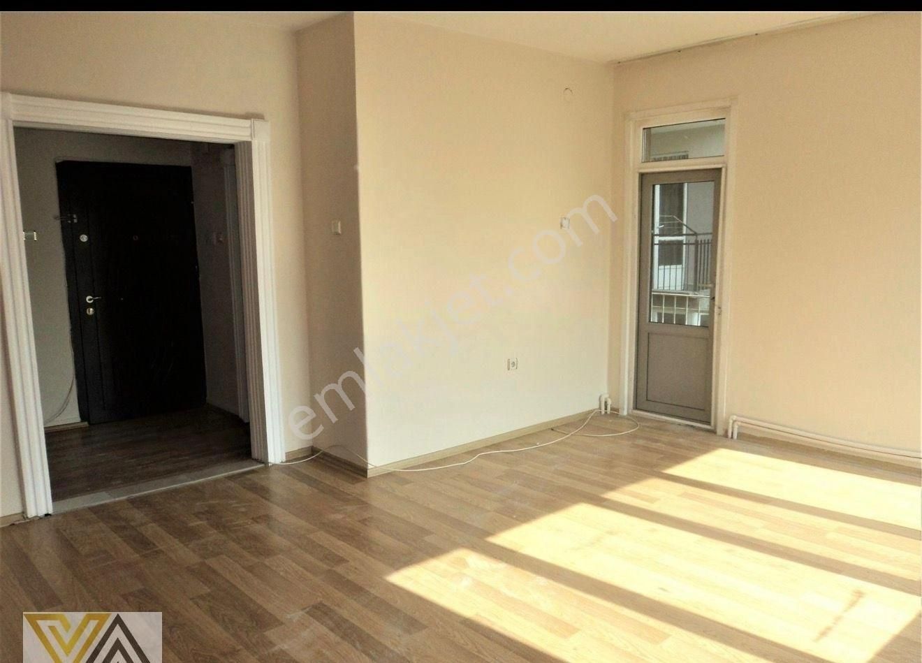 Valentia'dan Kolej Metro Yakını 3+1 Satılık Daire !!!