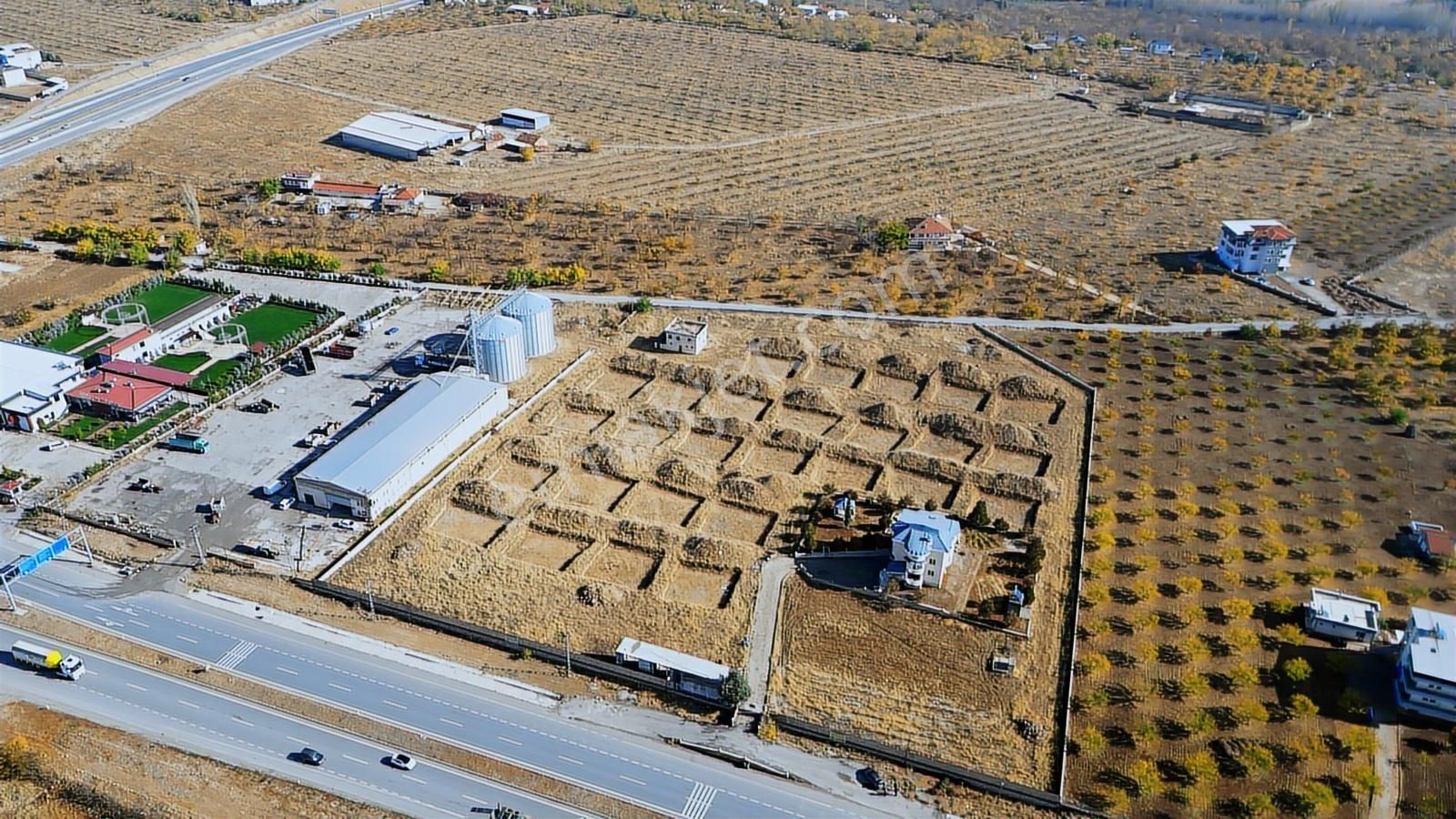 Cska Gayrimenkul'den Villa Ve Ticari İmarlı Yatırımlık Arsa - Görsel 19