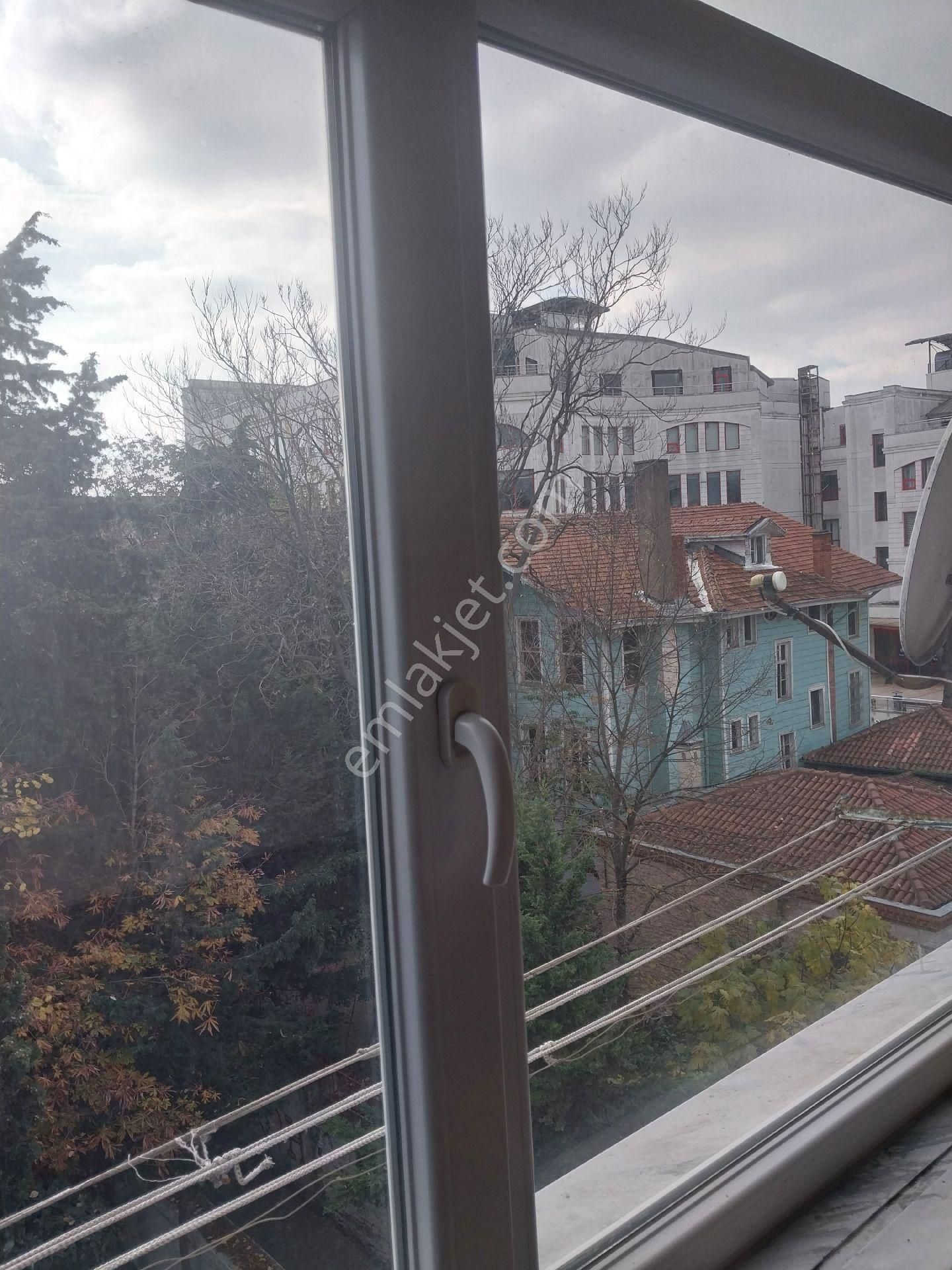 Fatih Yusufpaşada Millet Caddesinde Kiralık Masrafsız Ferah 3+1 Daire - Görsel 14