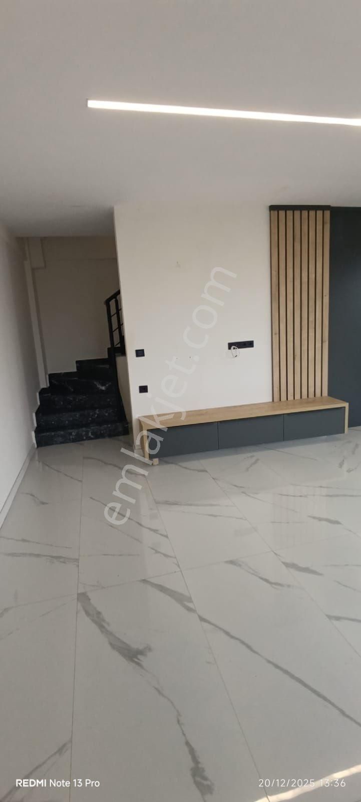 Efeler’de Havuzlu Sitede Sıfır Villa - Görsel 15