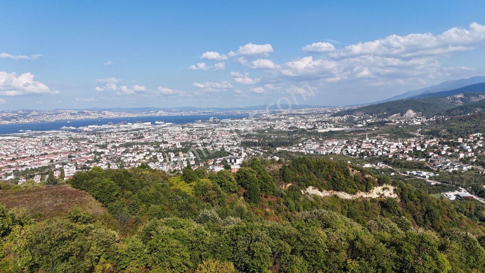 Gölcük Sivritepe Mevkii'nde Deniz Manzaralı Arazi - Görsel 11