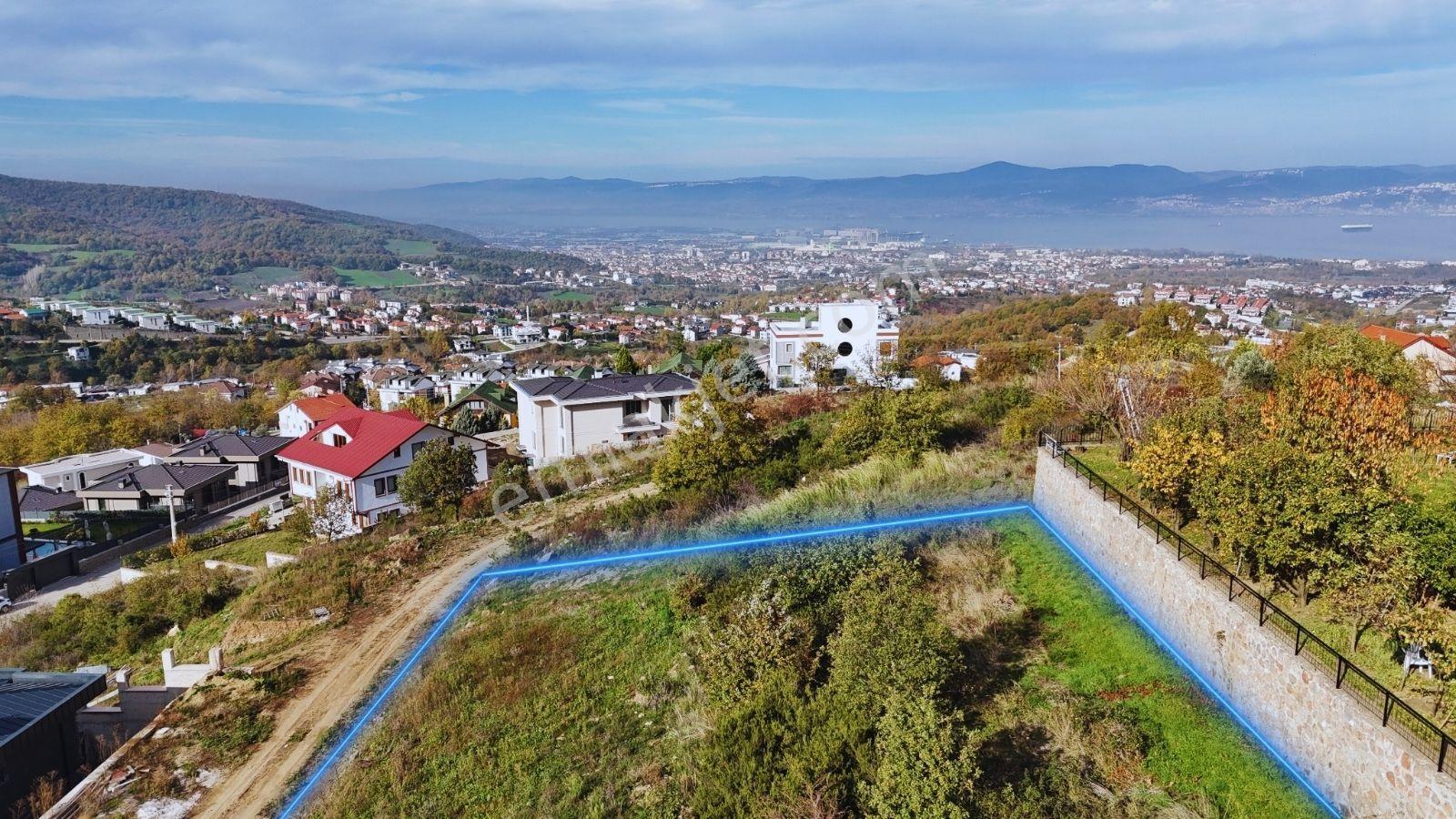 Başiskele'de Deniz Ve Doğa Manzaralı Harika Villalık Arsa - Görsel 15