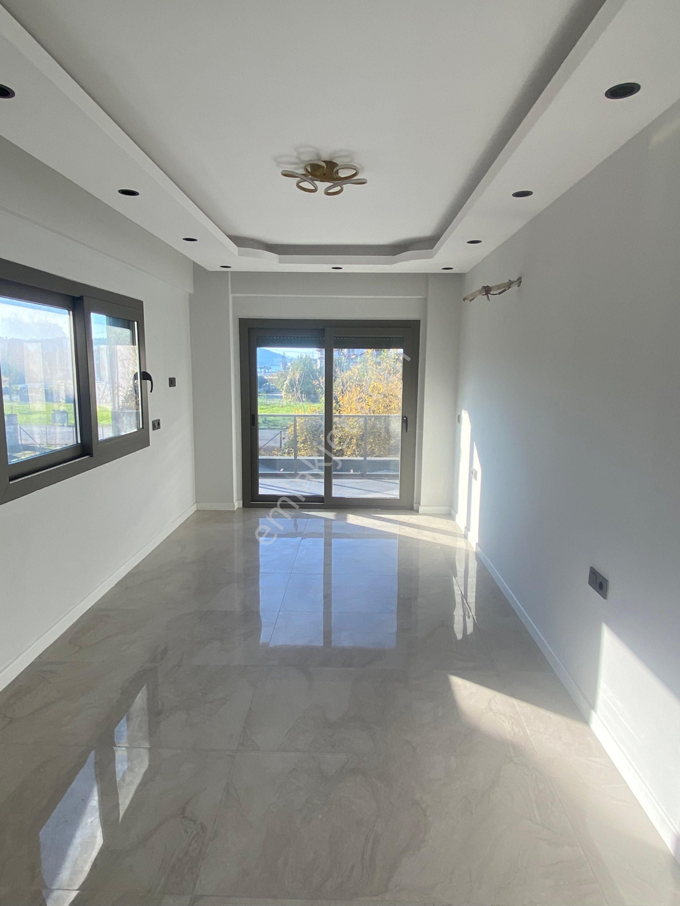 Akarca Mahallesinde Satılık Villa - Görsel 23