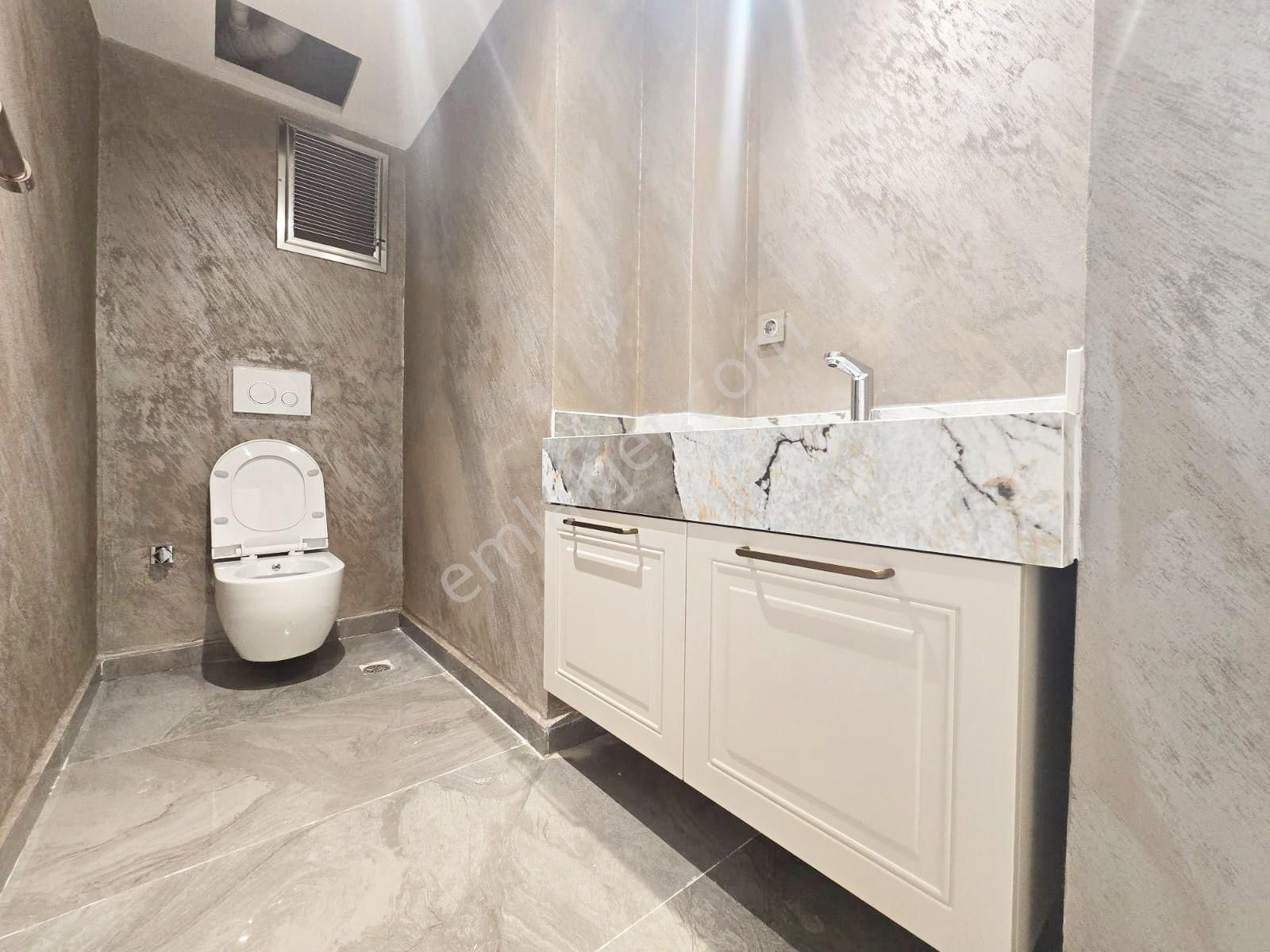 T.özal Bulv.güzelyalı'da Her Kat Tek Daireli 4 Cepheye Hakim Ultra Lüx 4+1 Satılık Daire !! - Görsel 17