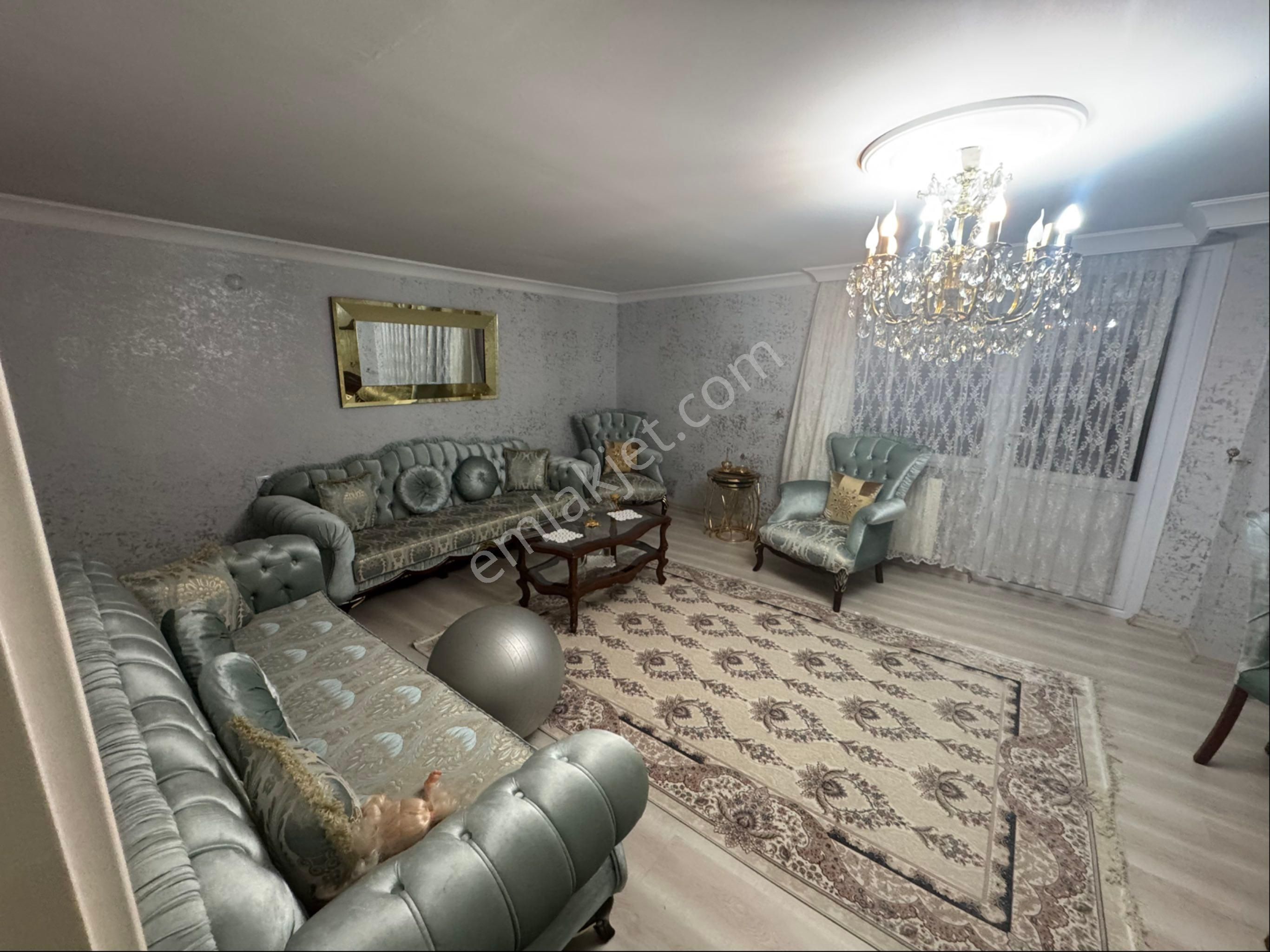 Satılık 3 Katlı Müstakil Bina - Görsel 2