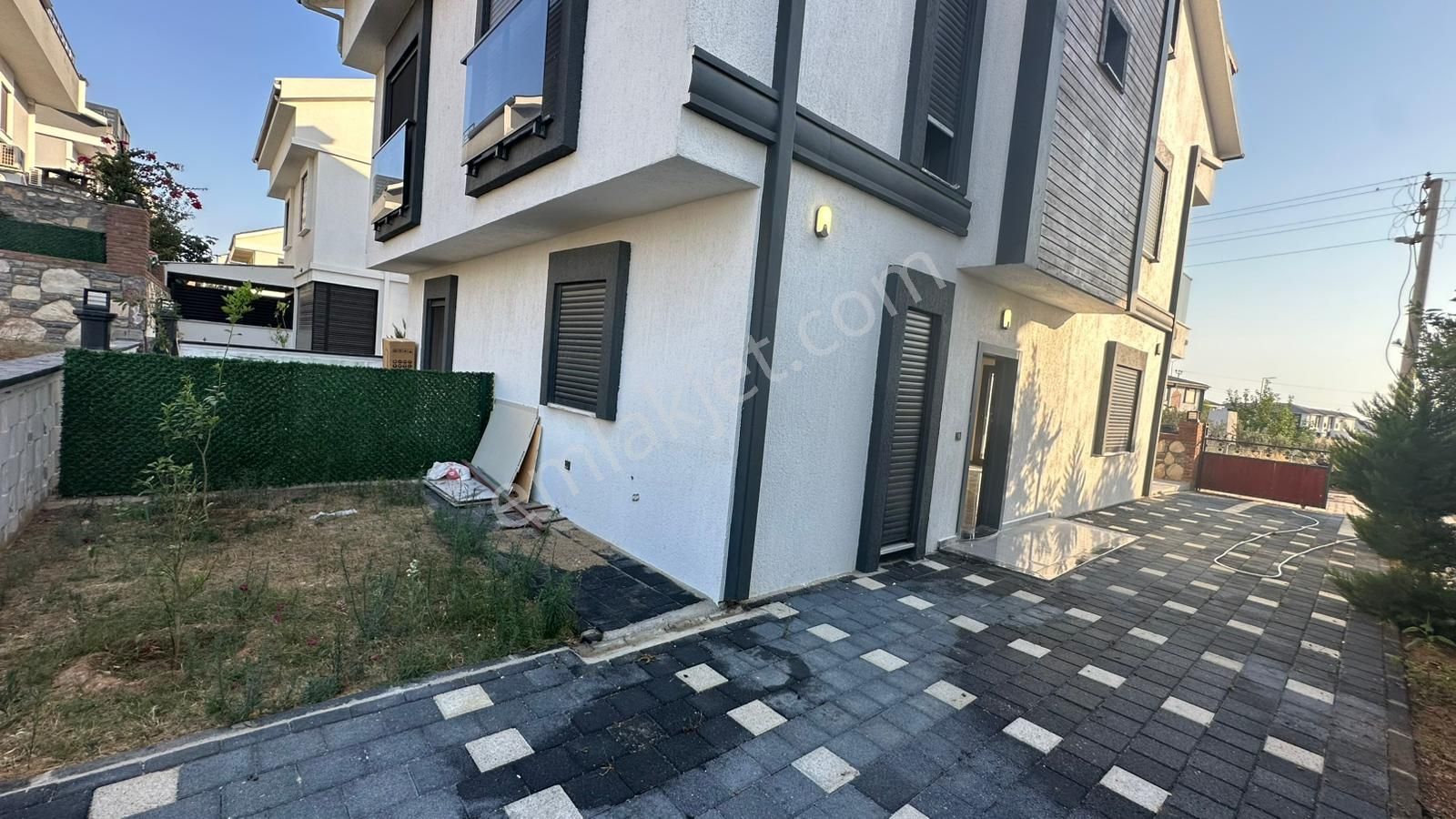 Didim Merkezde 4+1 Otoparklı Sıfır Villa - Görsel 2
