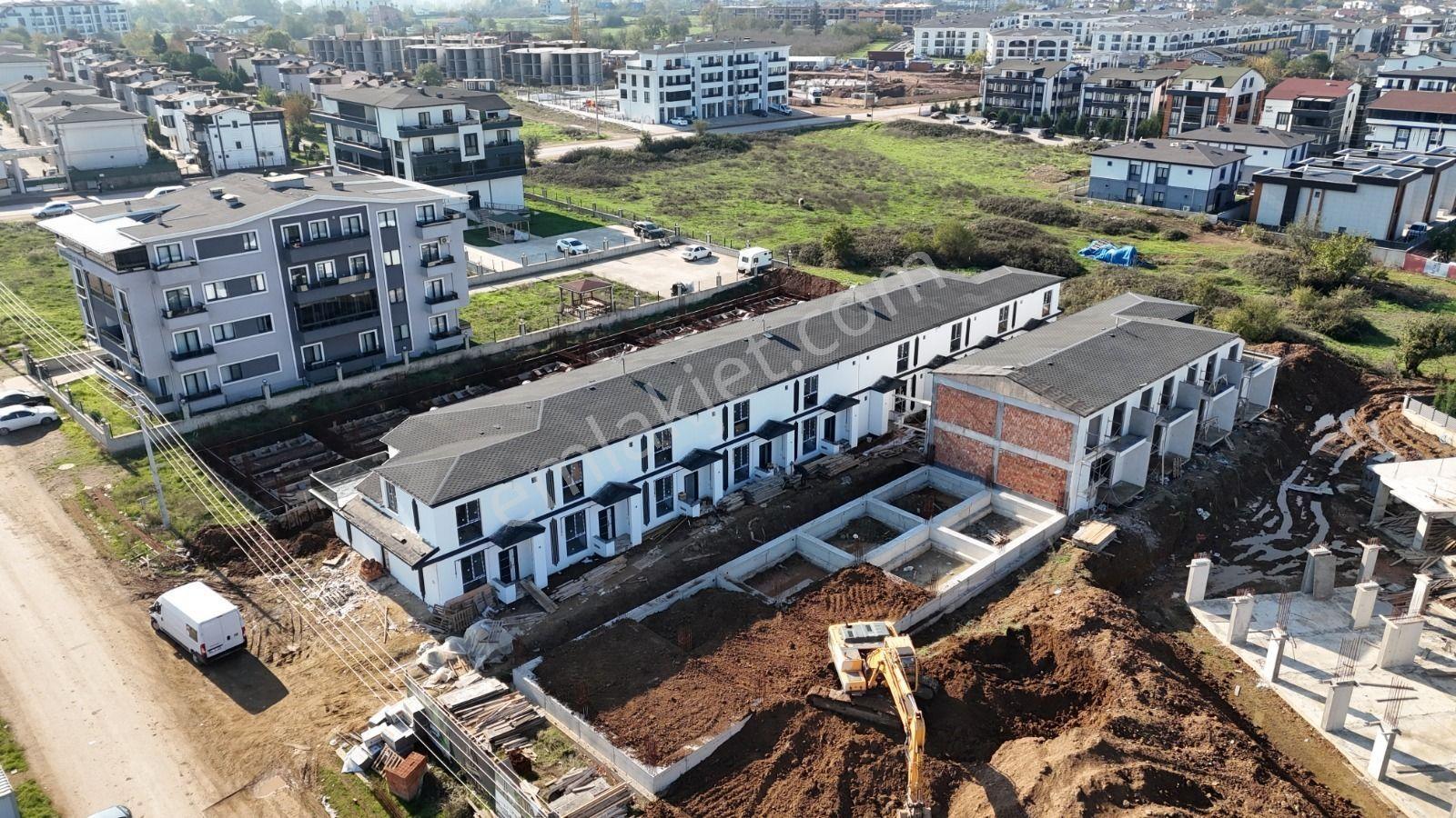 Kartepe Fatih S.mehmet Mahallesinde,bahçeli,3+1 Geniş Villa - Görsel 19
