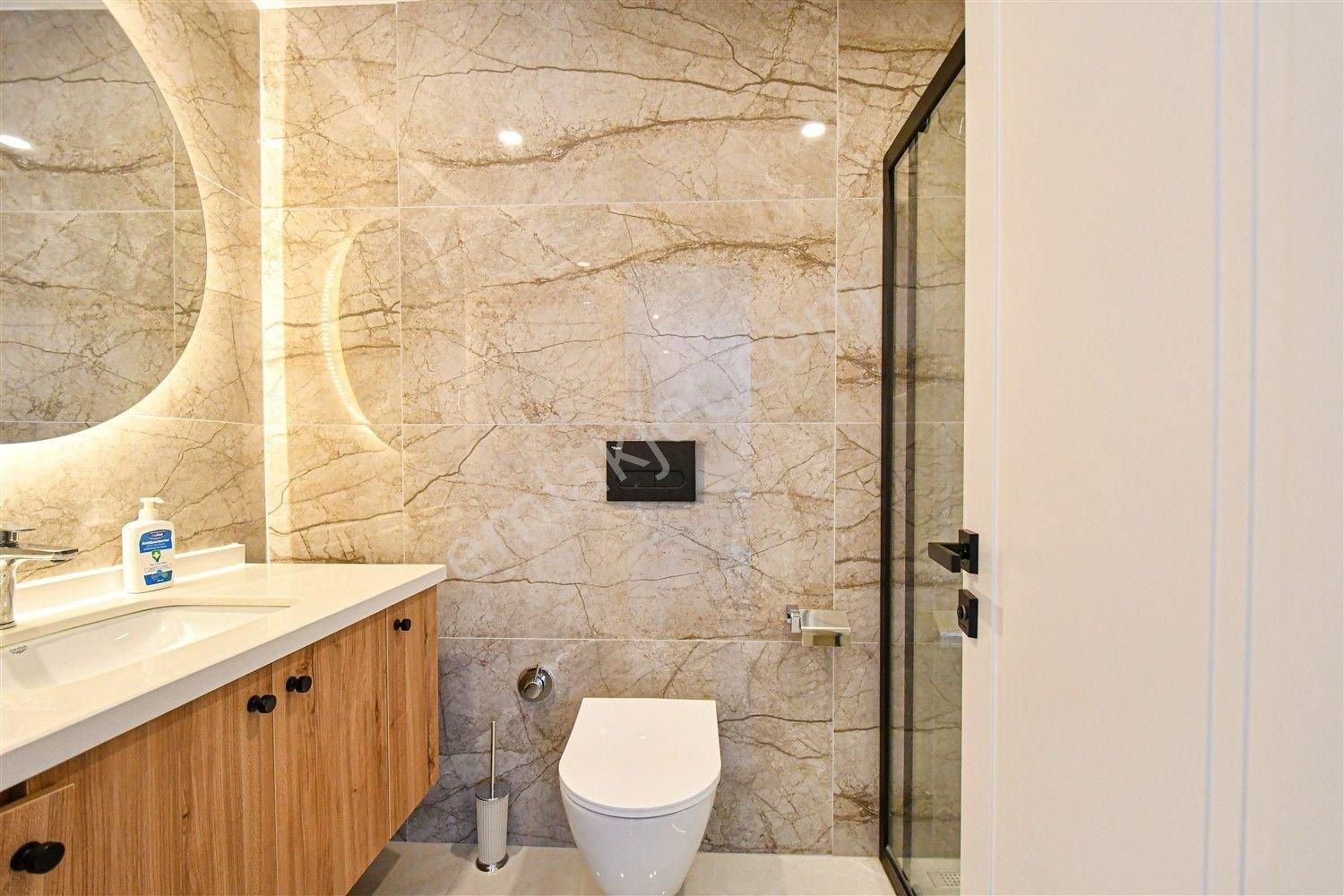 Oba’nın En Prestijli Sitesinde, Full Donanımlı 3+1 Seçkin Daire - Görsel 27