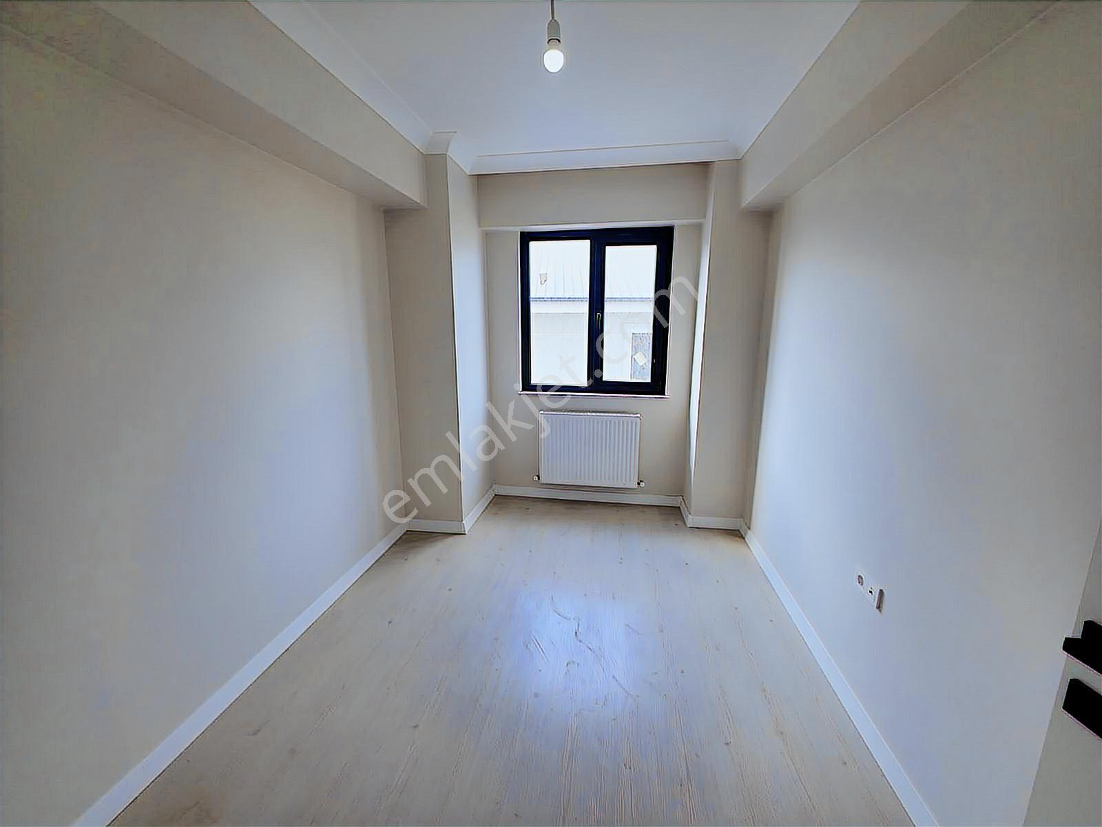 Başiskele Yeşilyurt'ta Cadde Üzerinde,sıfır,3+1 Lüks Daire - Görsel 3