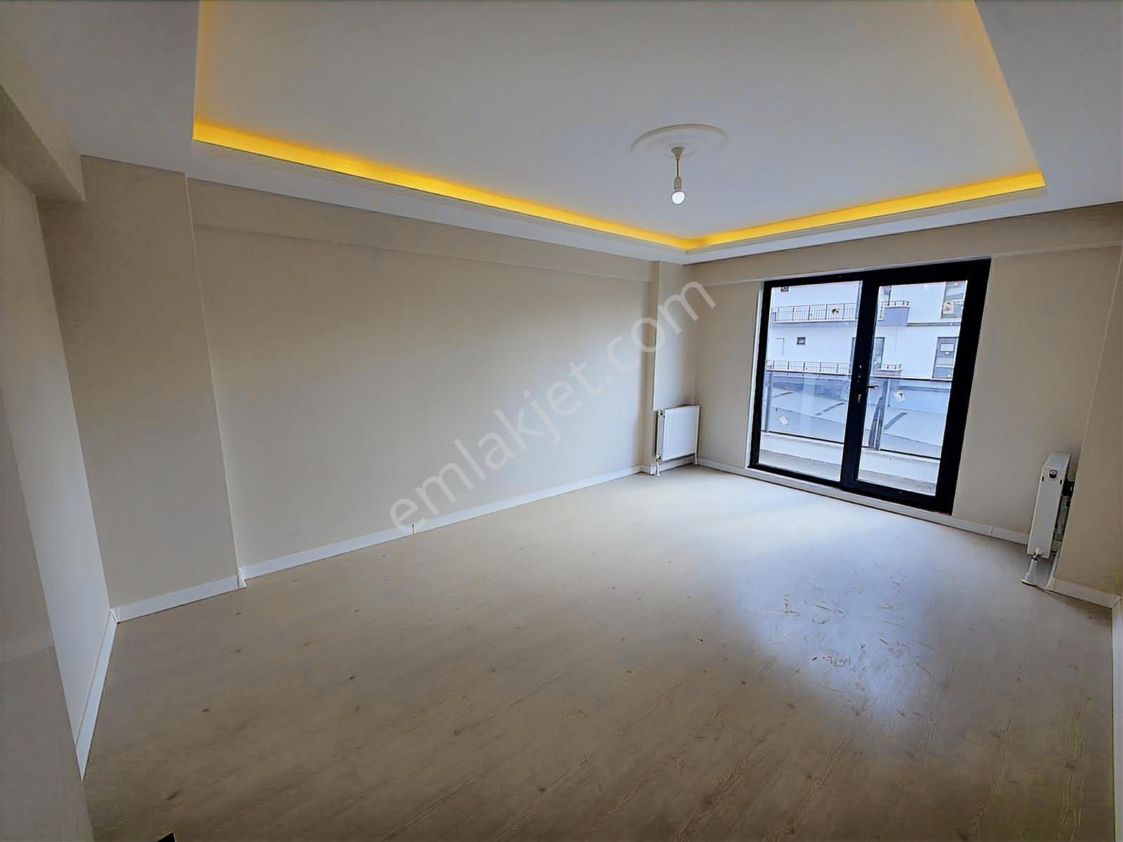 Başiskele Yeşilyurt'ta Cadde Üzerinde,sıfır,3+1 Lüks Daire - Görsel 6