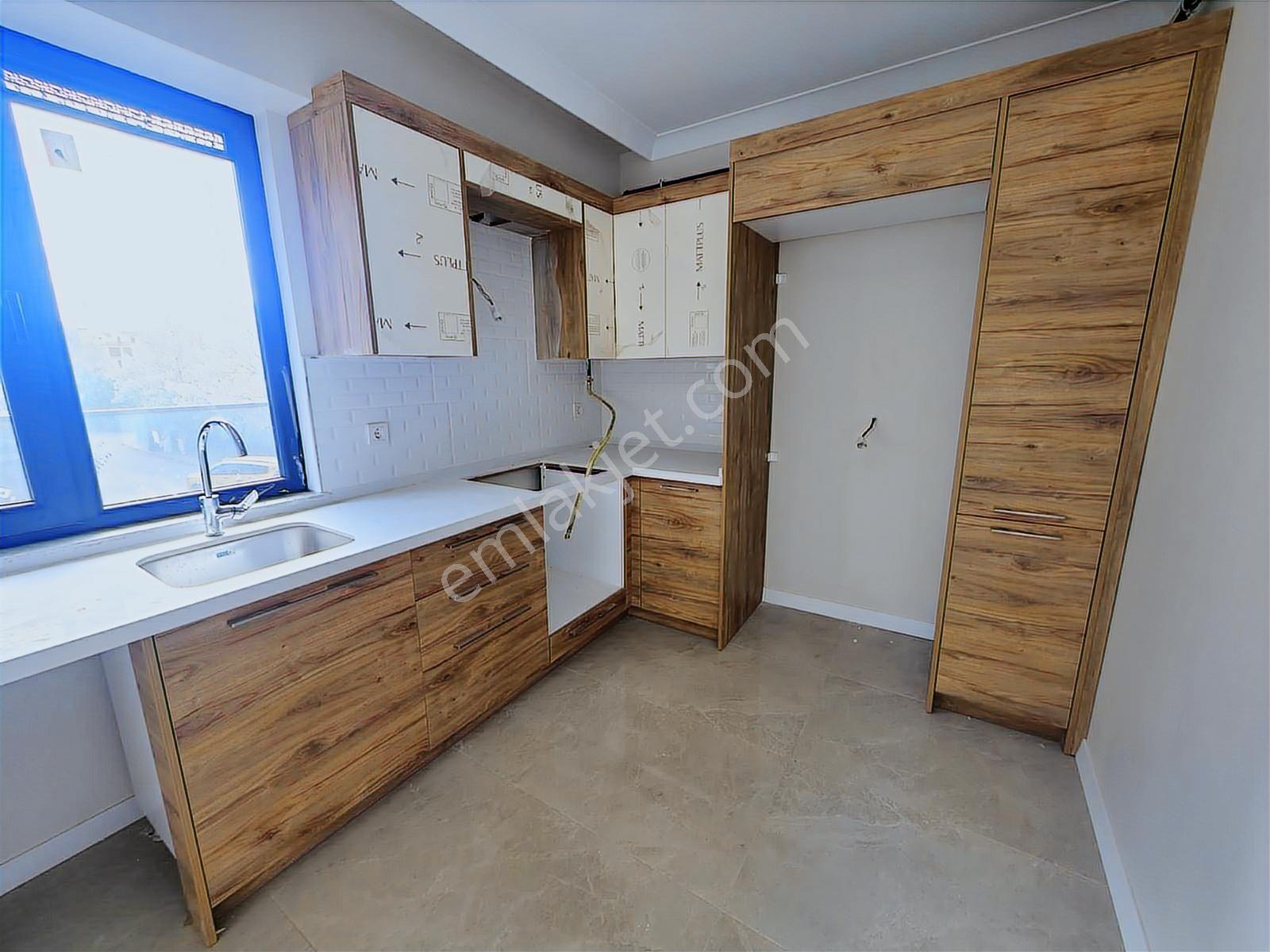 Başiskele Yeşilyurt'ta Cadde Üzerinde,sıfır,3+1 Lüks Daire - Görsel 15