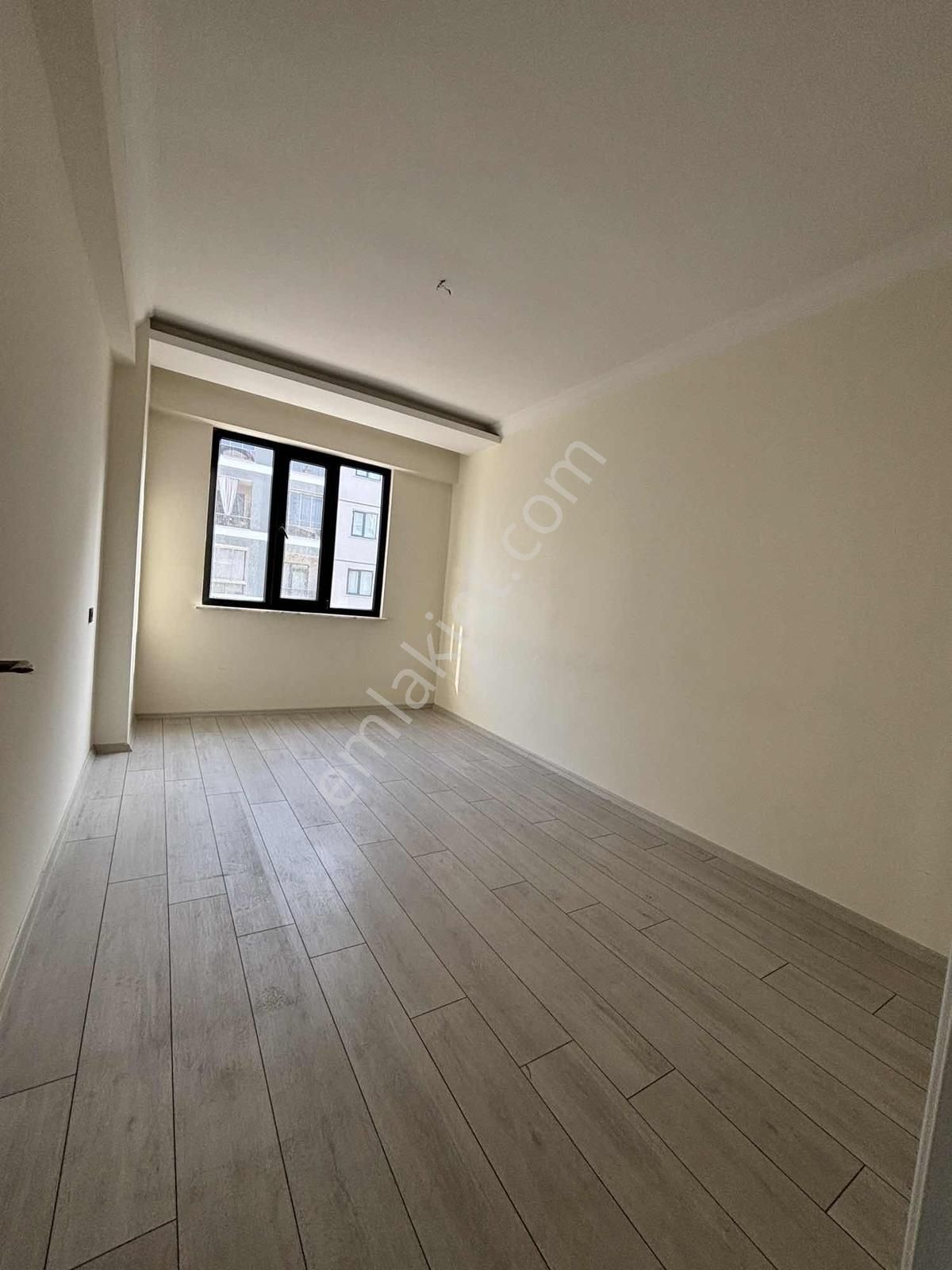 Fatih Karakolu Karşısı 3+1 Ara Kat Geniş Daire - Görsel 5