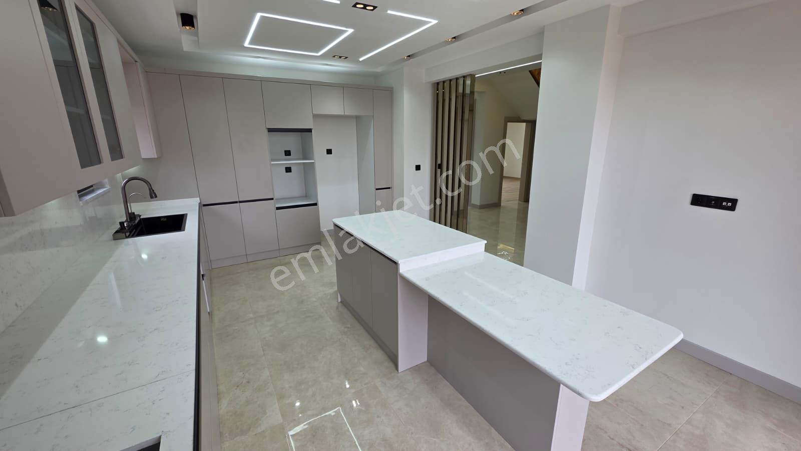 Battalgazi Hanımın Çiftliğinde Satılık 5+1 Ultra Lüks Yeni Yapım Villa - Görsel 15