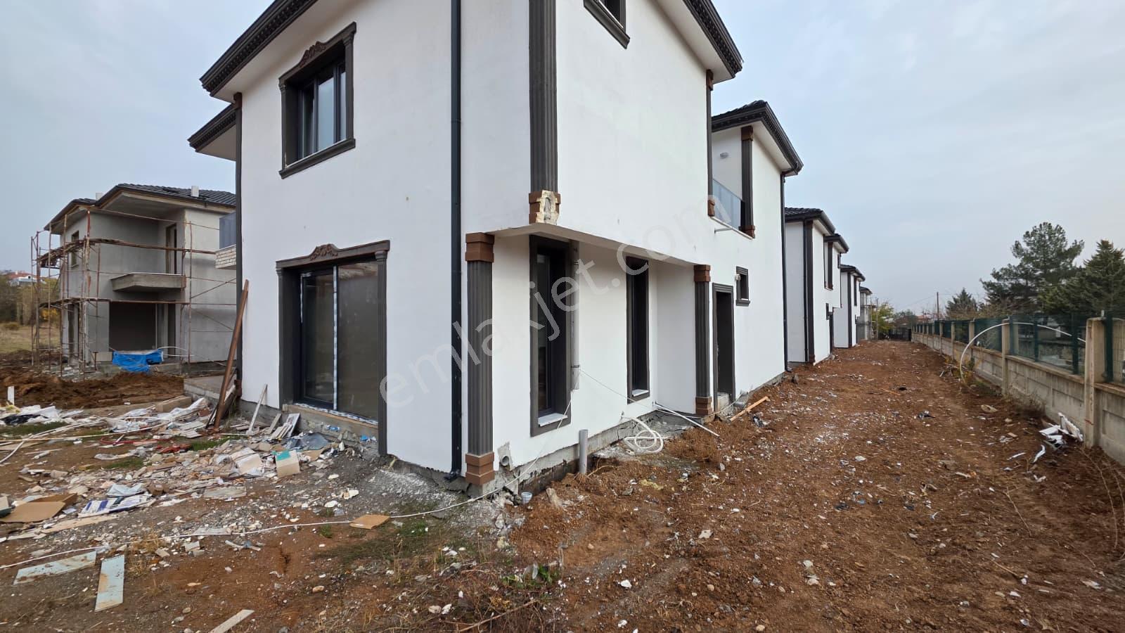 Battalgazi Hanımın Çiftliğinde Satılık 5+1 Ultra Lüks Yeni Yapım Villa - Görsel 23