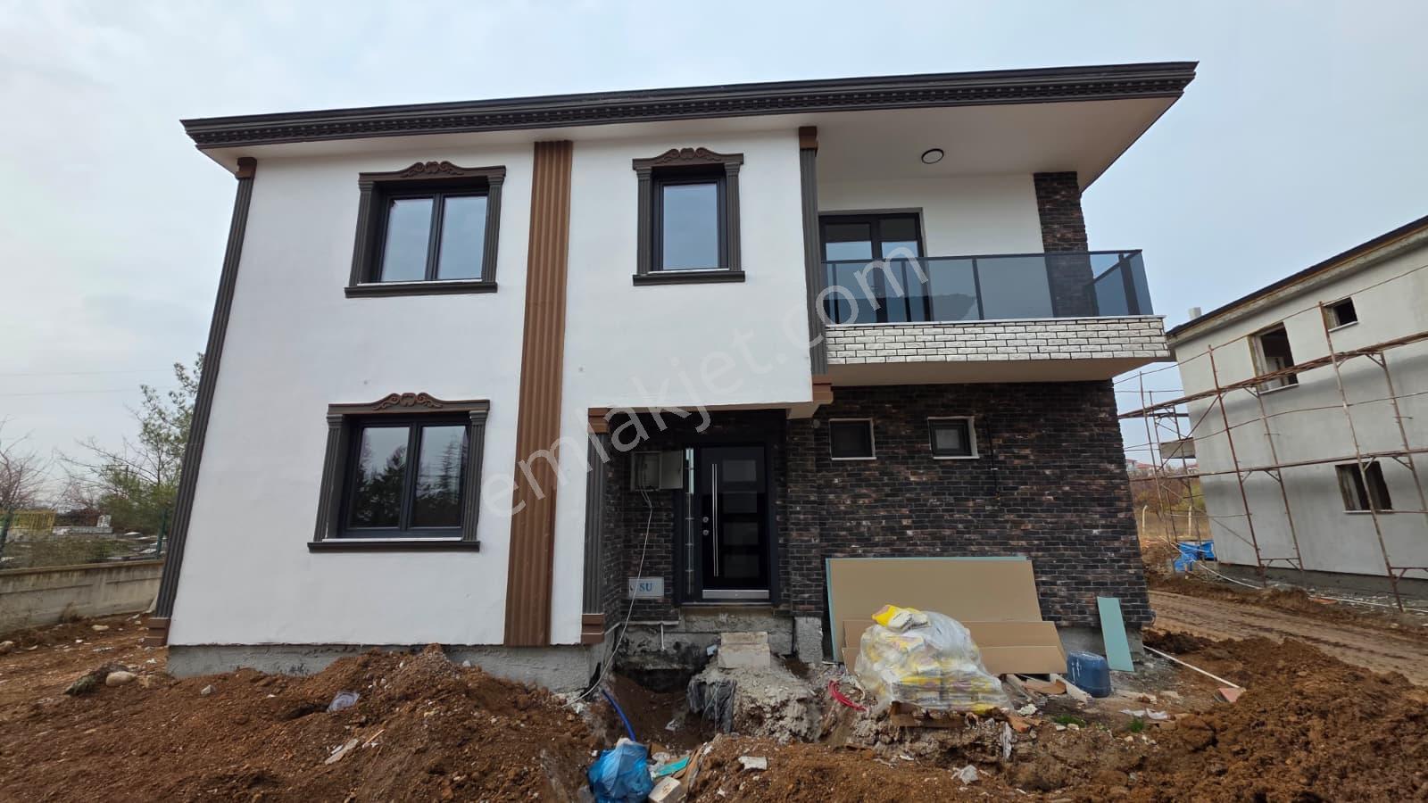 Battalgazi Hanımın Çiftliğinde Satılık 5+1 Ultra Lüks Yeni Yapım Villa - Görsel 21