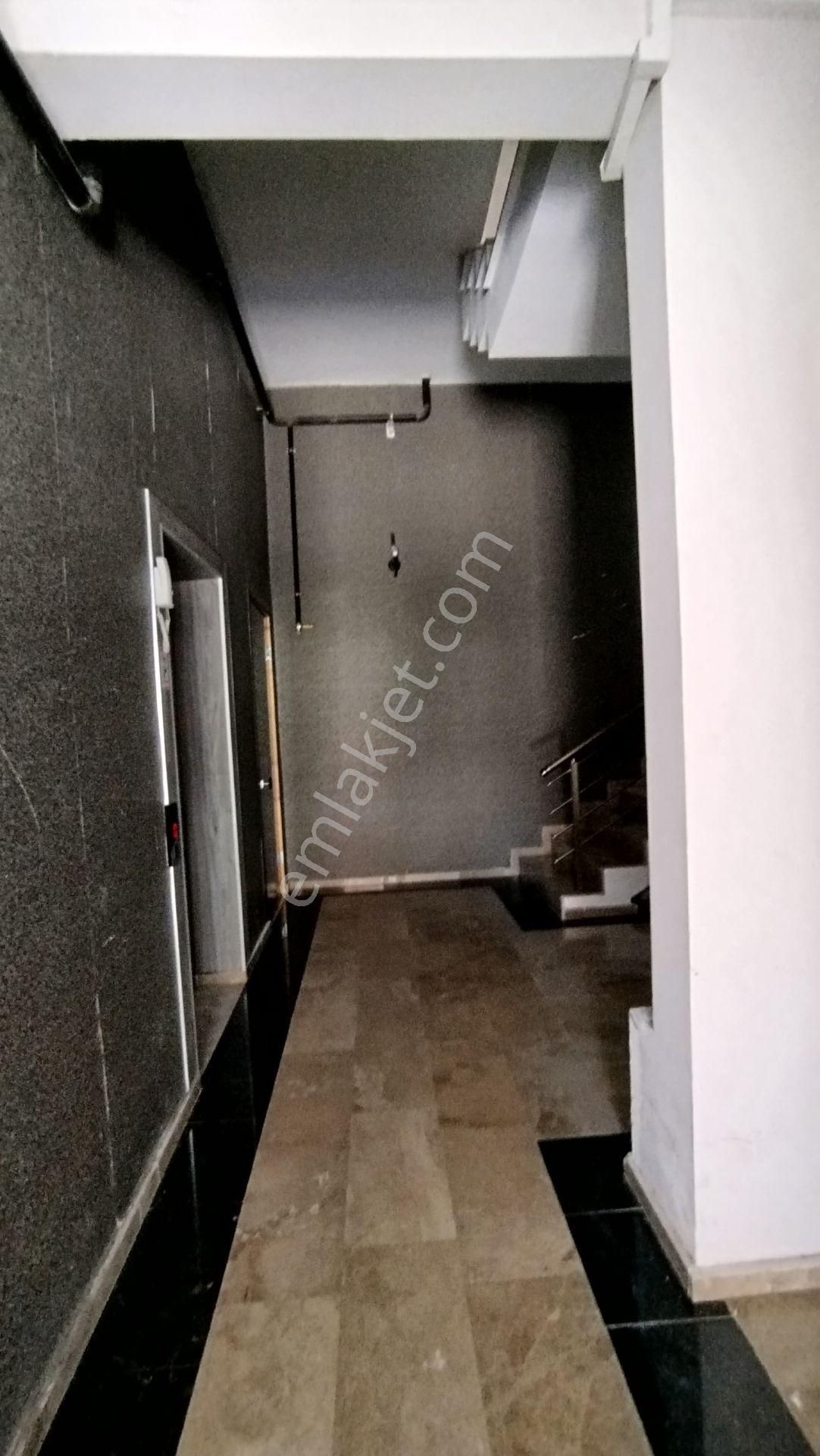 Buca M.kemal Mh. Manzaralı/yeni Bina/çift Cephe/balkonlu/asansör - Görsel 23