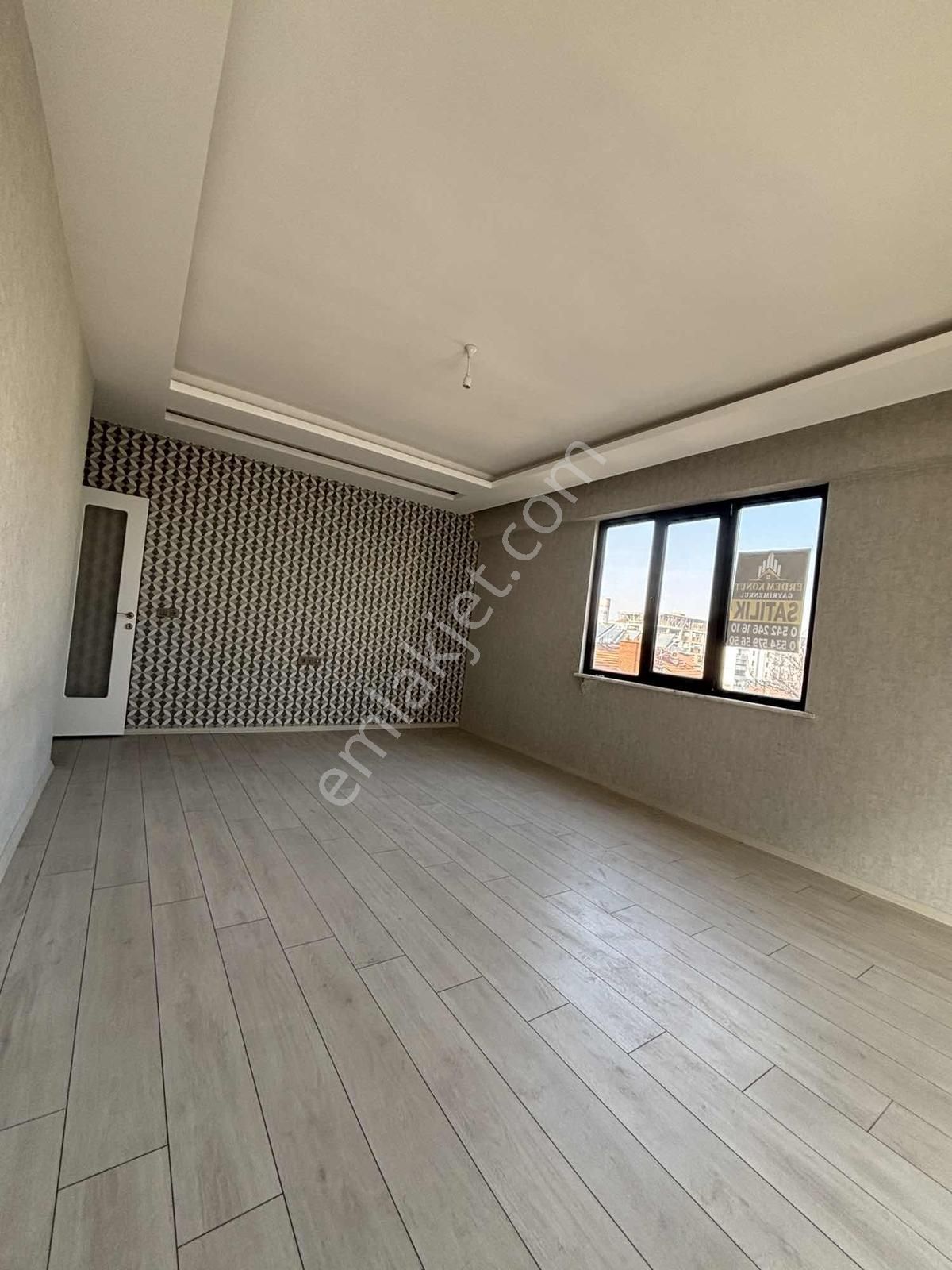 Fatih Karakolu Karşısı 3+1 Ara Kat Geniş Daire - Görsel 8