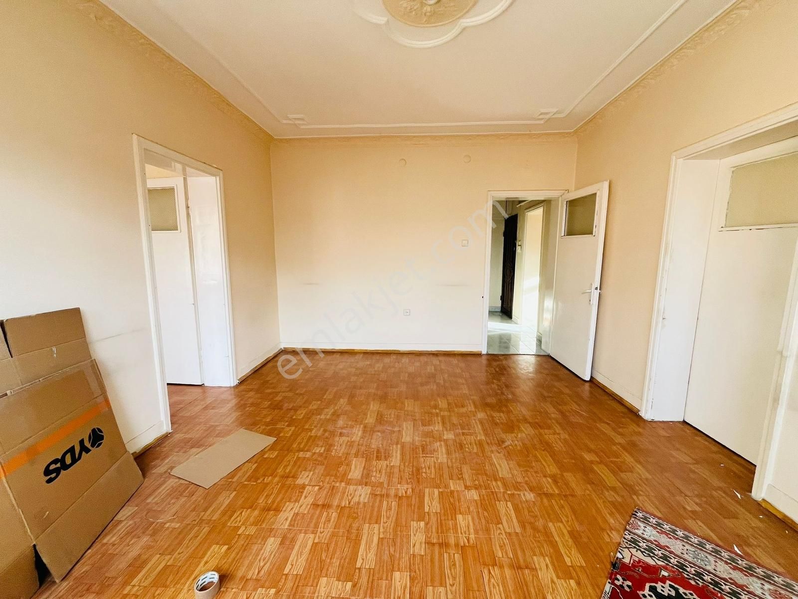 Valentia'dan Karşıyaka İş Merkezi Yanı Ara Kat Satılık 3+1 Daire - Görsel 34