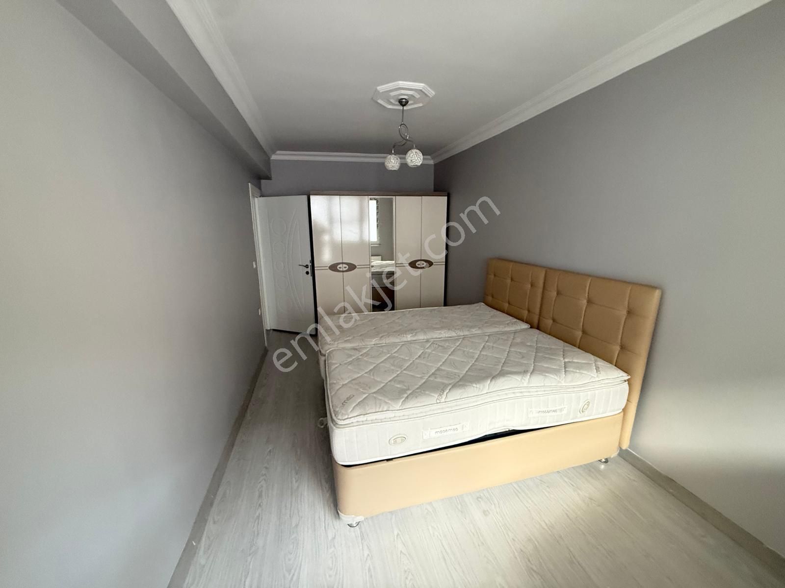 Barış'tan Tepeüstü Yıldız Caddesinde Satılık 4+1 Dublkes Daire - Görsel 3