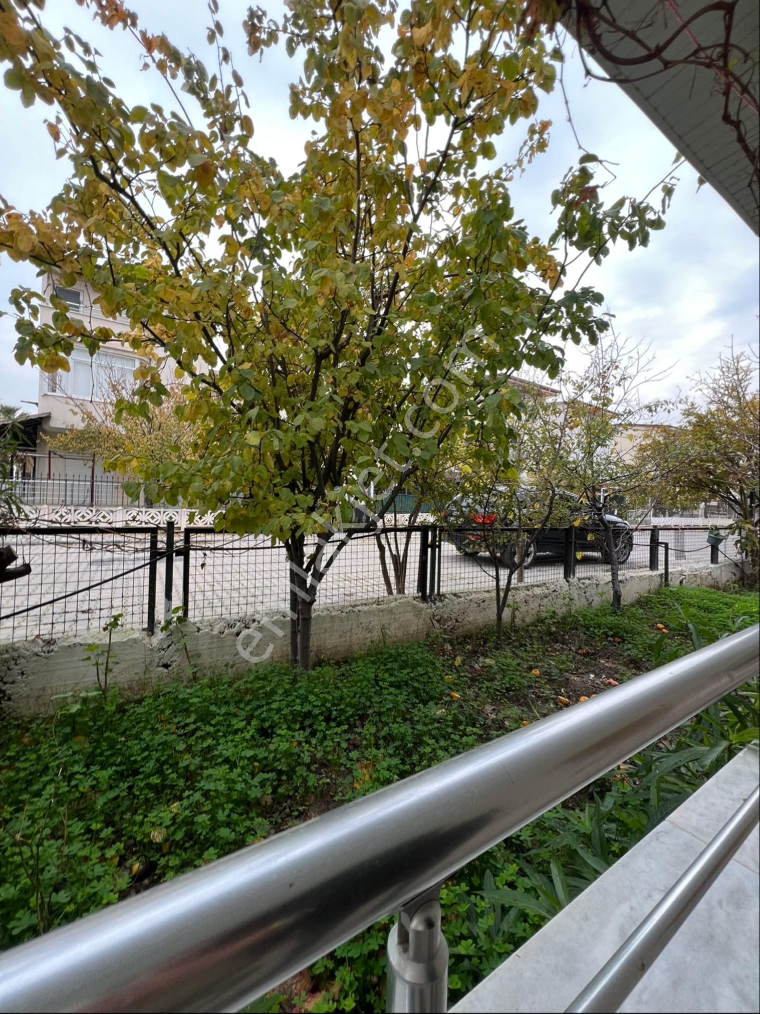 Kuşadası Güzelçamlı’da Denize 200 Metre Mesafesinde Köşe Konumlu Villa Çok Acil Satılık - Görsel 10