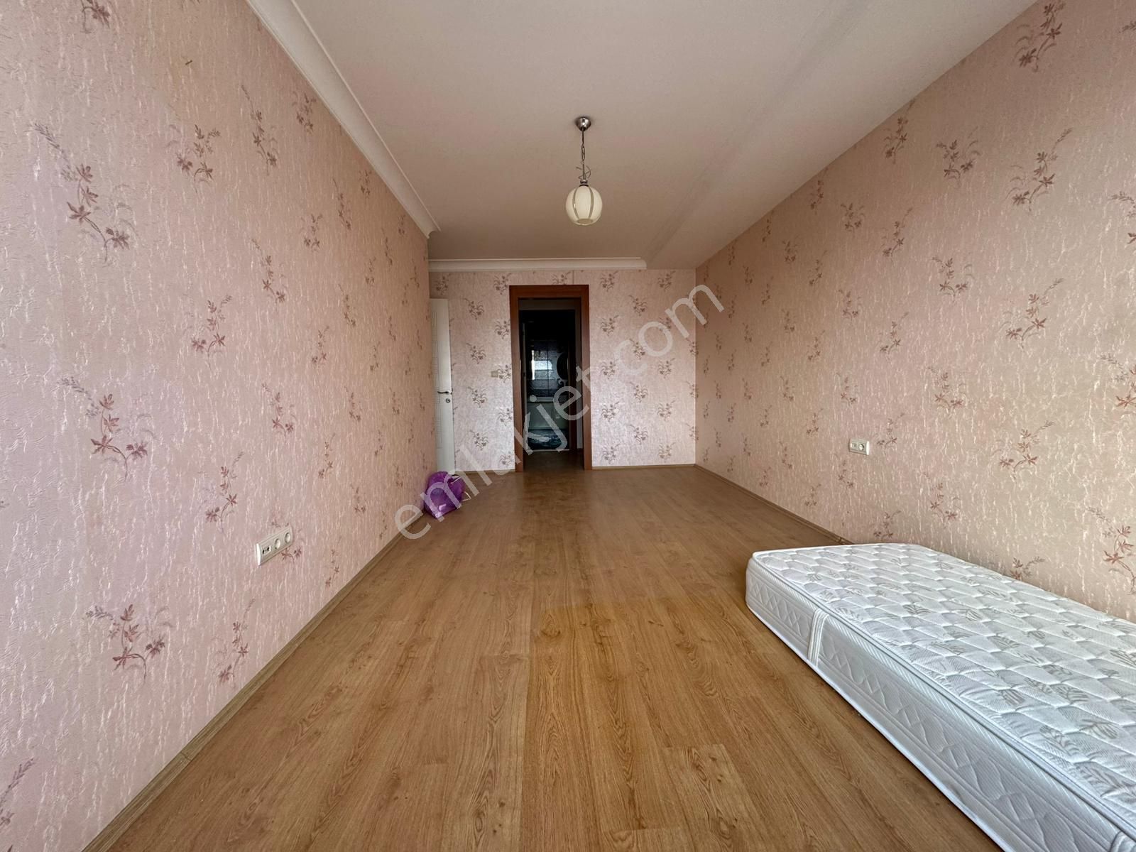 Pegaas'tan White Corner'da 3+1 Ara Kat Satılık Daire - Görsel 26