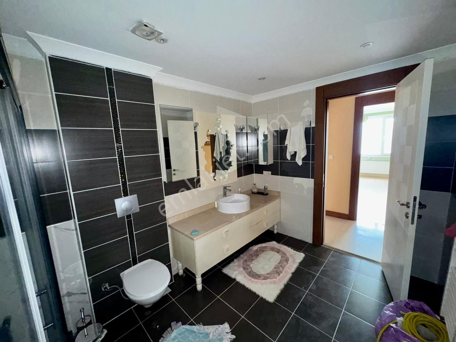 Pegaas'tan White Corner'da 3+1 Ara Kat Satılık Daire - Görsel 18