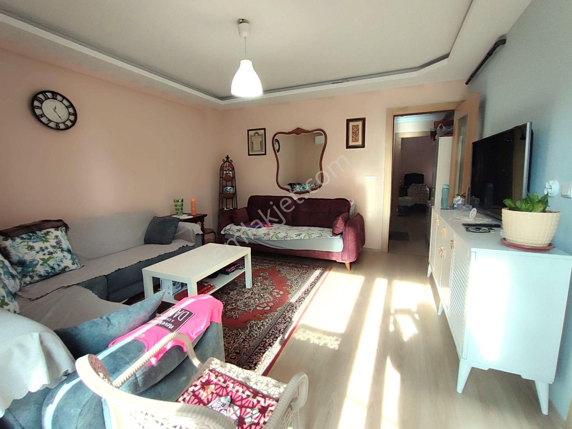 Başkut'tan Bayraklı Şevketince Mah.de 2+1 Satılık Daire - Görsel 6