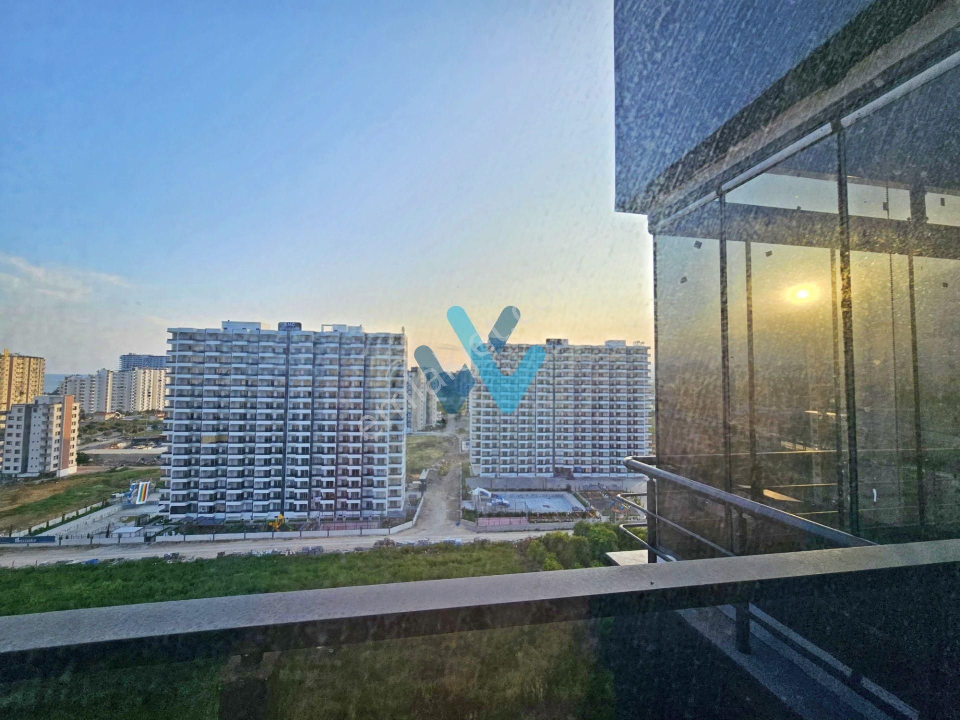 Win'den Tömükte Denize Yakın Site İçi Kiralık Uygun 1+1 - Görsel 14