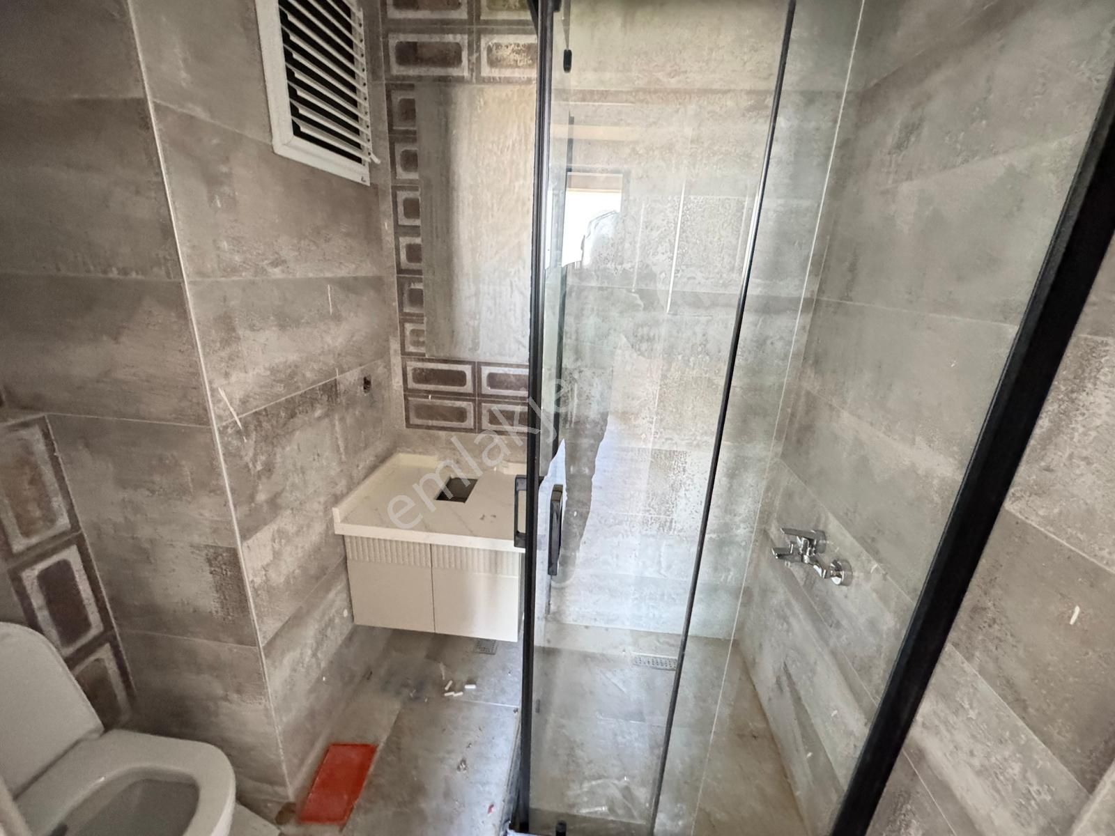 Bm''den Site İçinde 8.000m2 Güvenlikli Havuzlu 2+1 Daire - Görsel 18