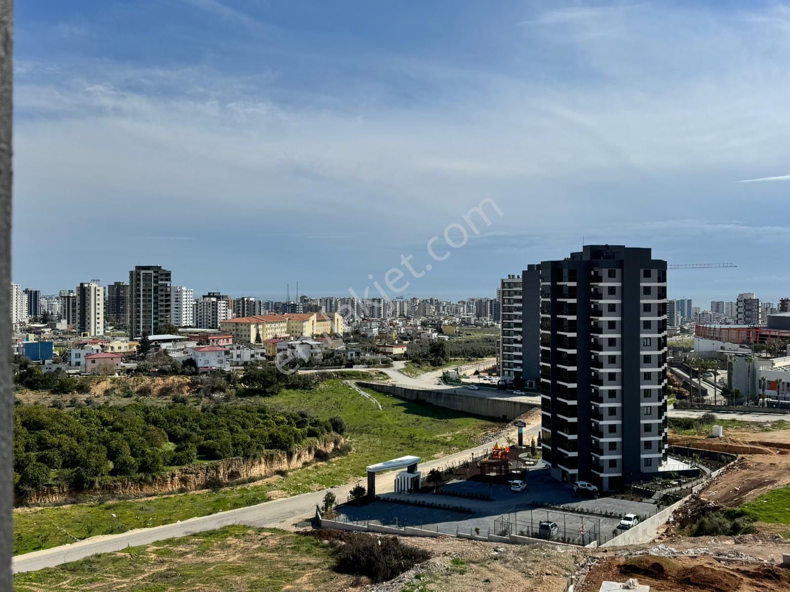 Bm''den Site İçinde 8.000m2 Güvenlikli Havuzlu 2+1 Daire - Görsel 5