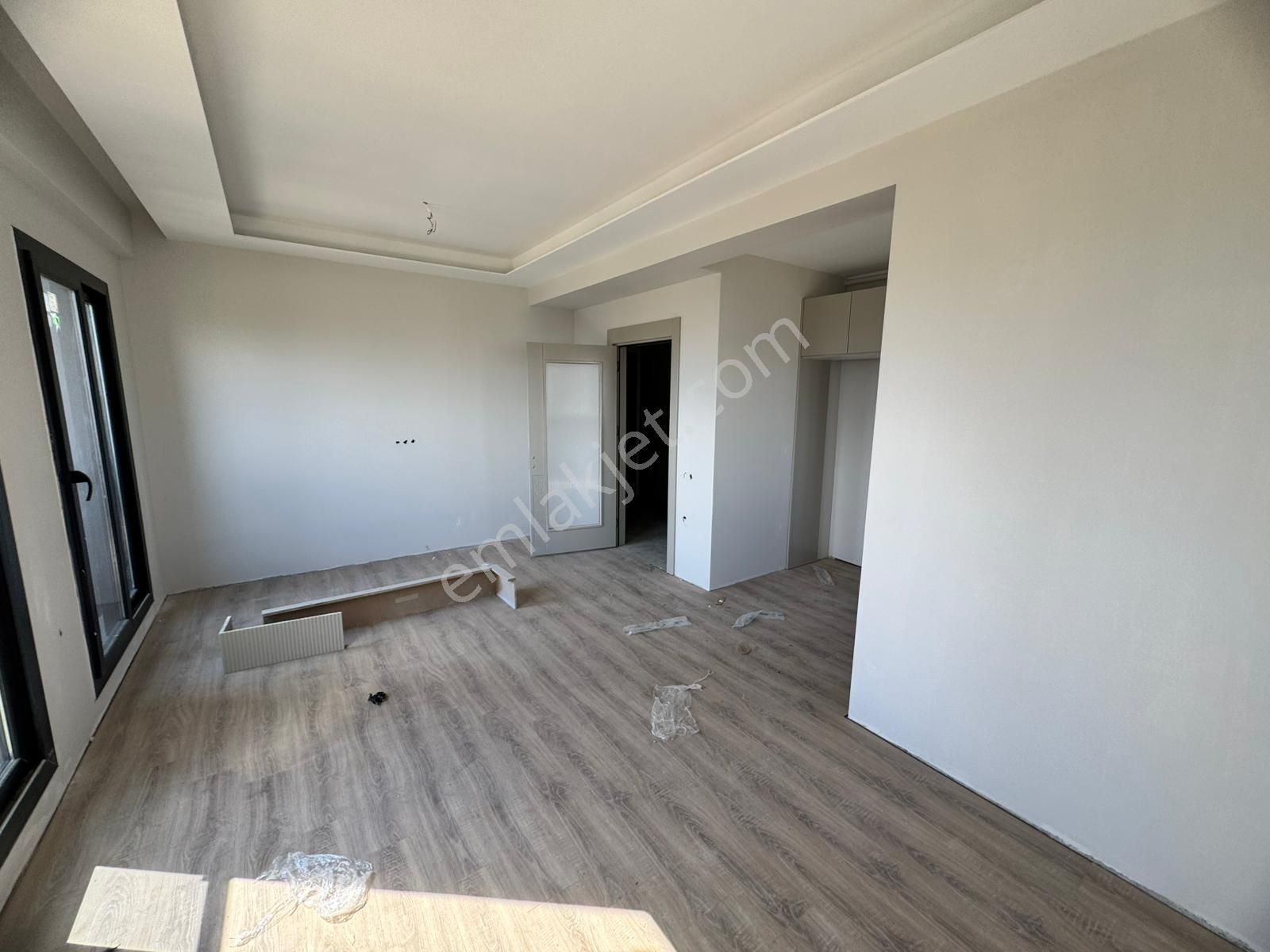 Bm''den Site İçinde 8.000m2 Güvenlikli Havuzlu 2+1 Daire - Görsel 7